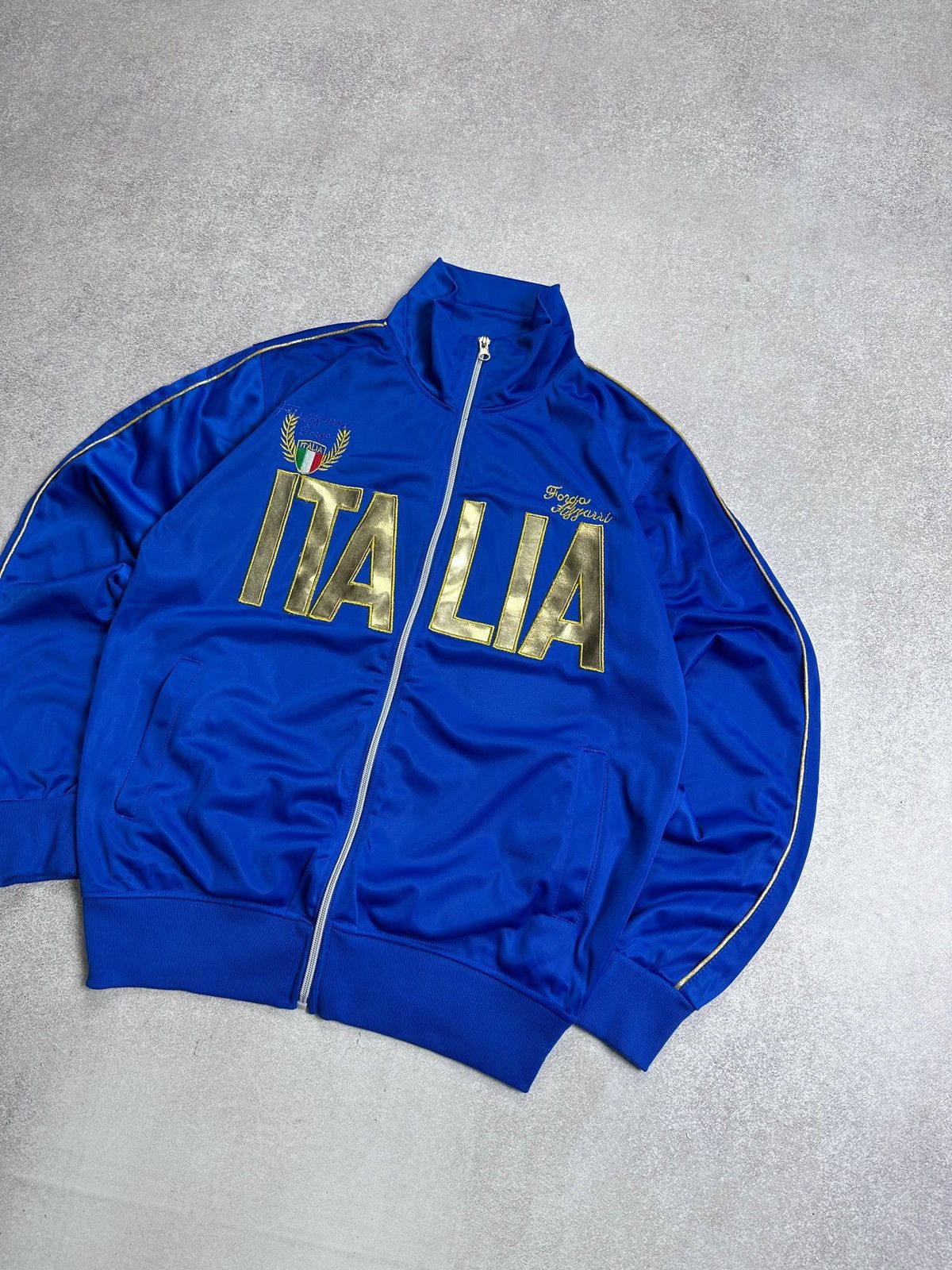 Vintage Vintage Italy Y2K Flared Tracksuit M Size US S / EU 44-46 / 1 - 3 Thumbnail