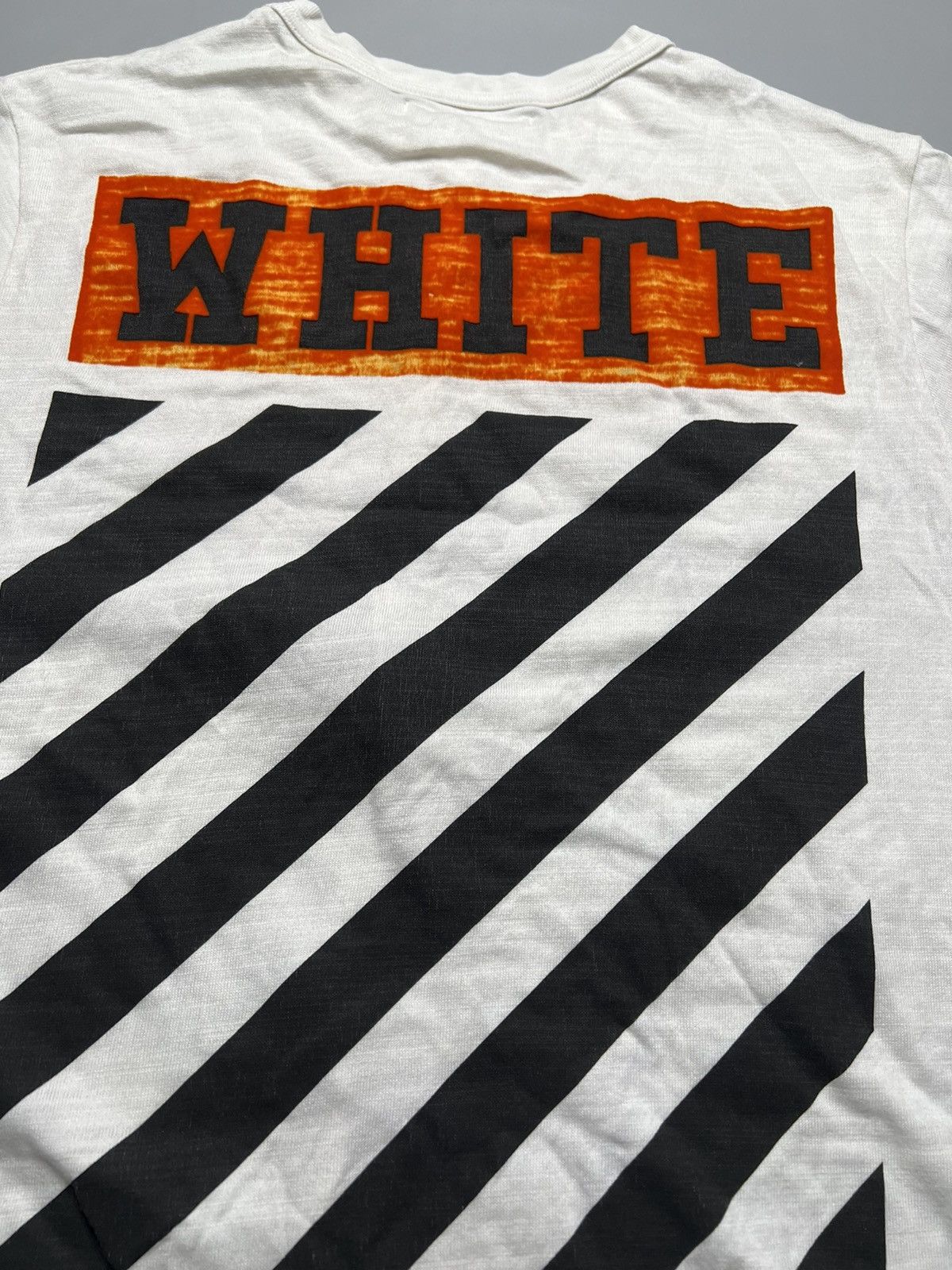 Off-White OG Off white Diagonal Stripe Orange box S/S tee Size US S / EU 44-46 / 1 - 4 Thumbnail
