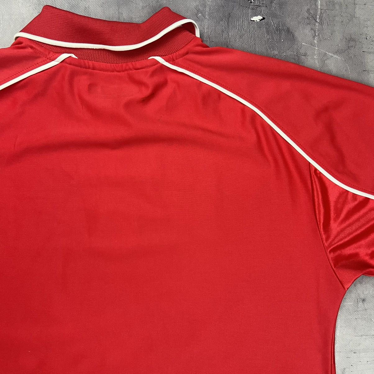 Reebok Rare! Liverpool Reebok 00s Vintage Jersey Shirt Size US M / EU 48-50 / 2 - 19 Thumbnail