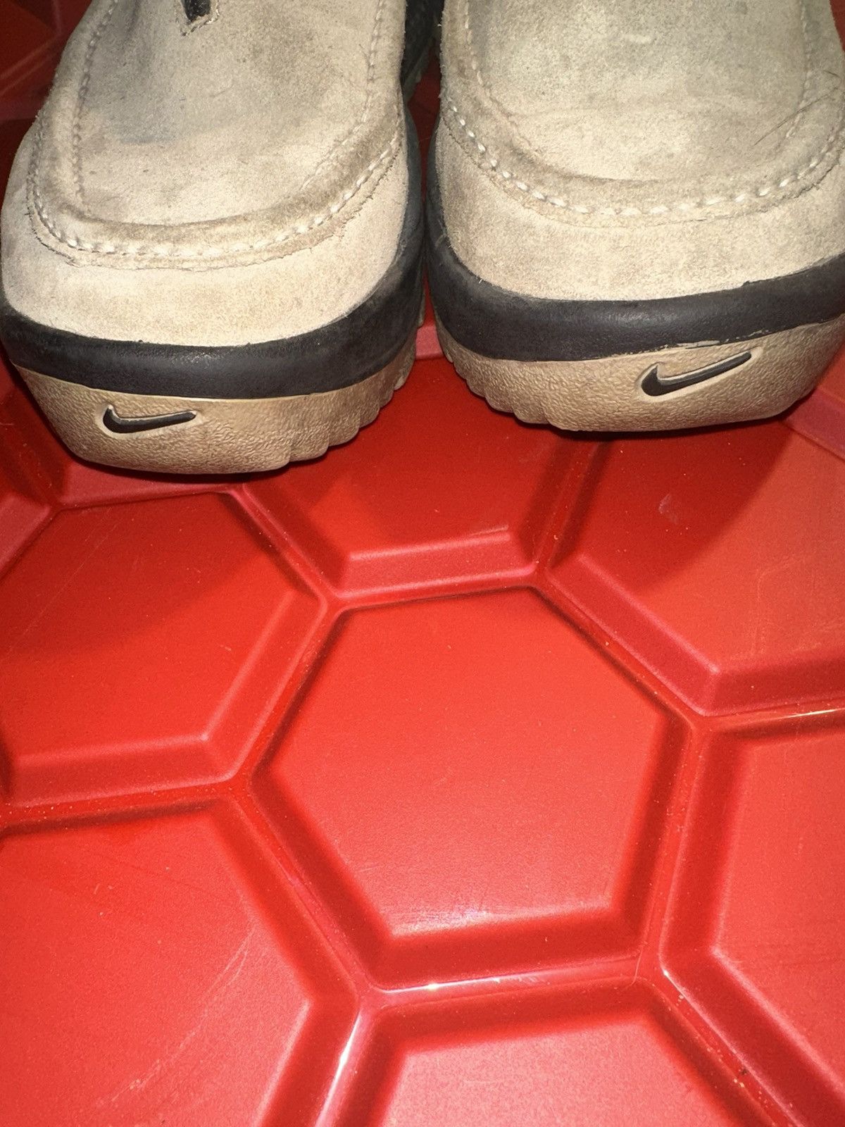 Nike × Vintage Vintage Nike AGC IZY Moccasin Sneakers Y2K Streetwear Grail Size US 10 / EU 43 - 9 Thumbnail