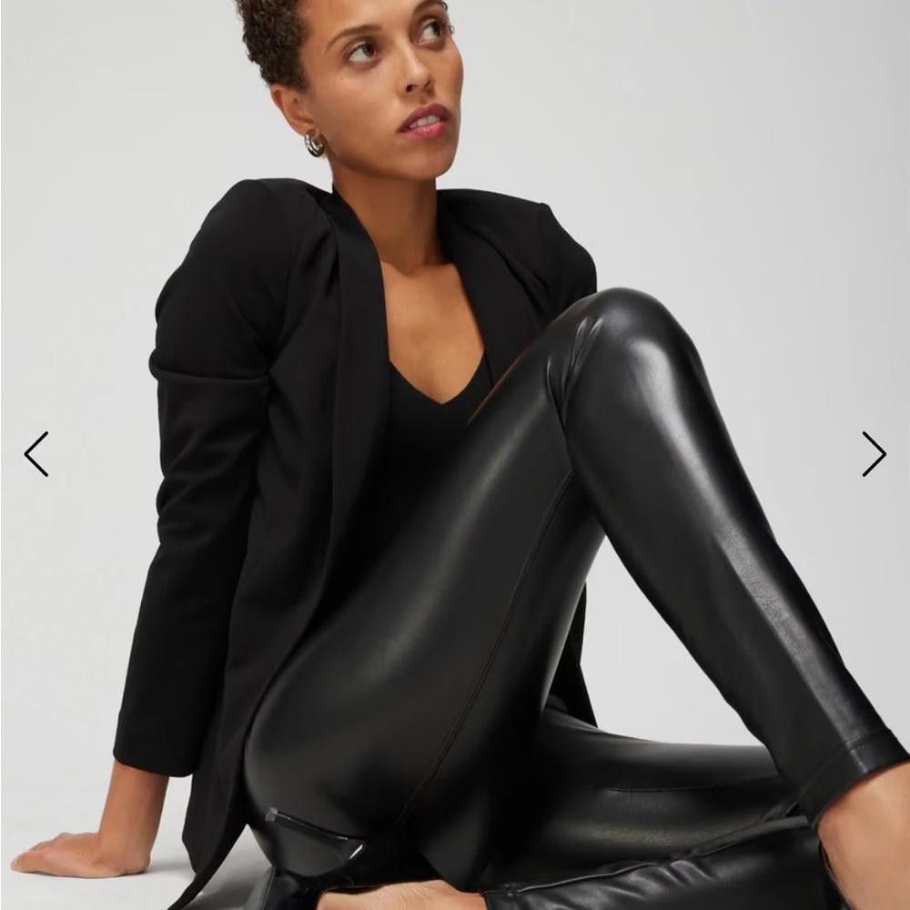 Designer white house black market Runway Legging Size 28" / US 6 / IT 42 - 1 Thumbnail