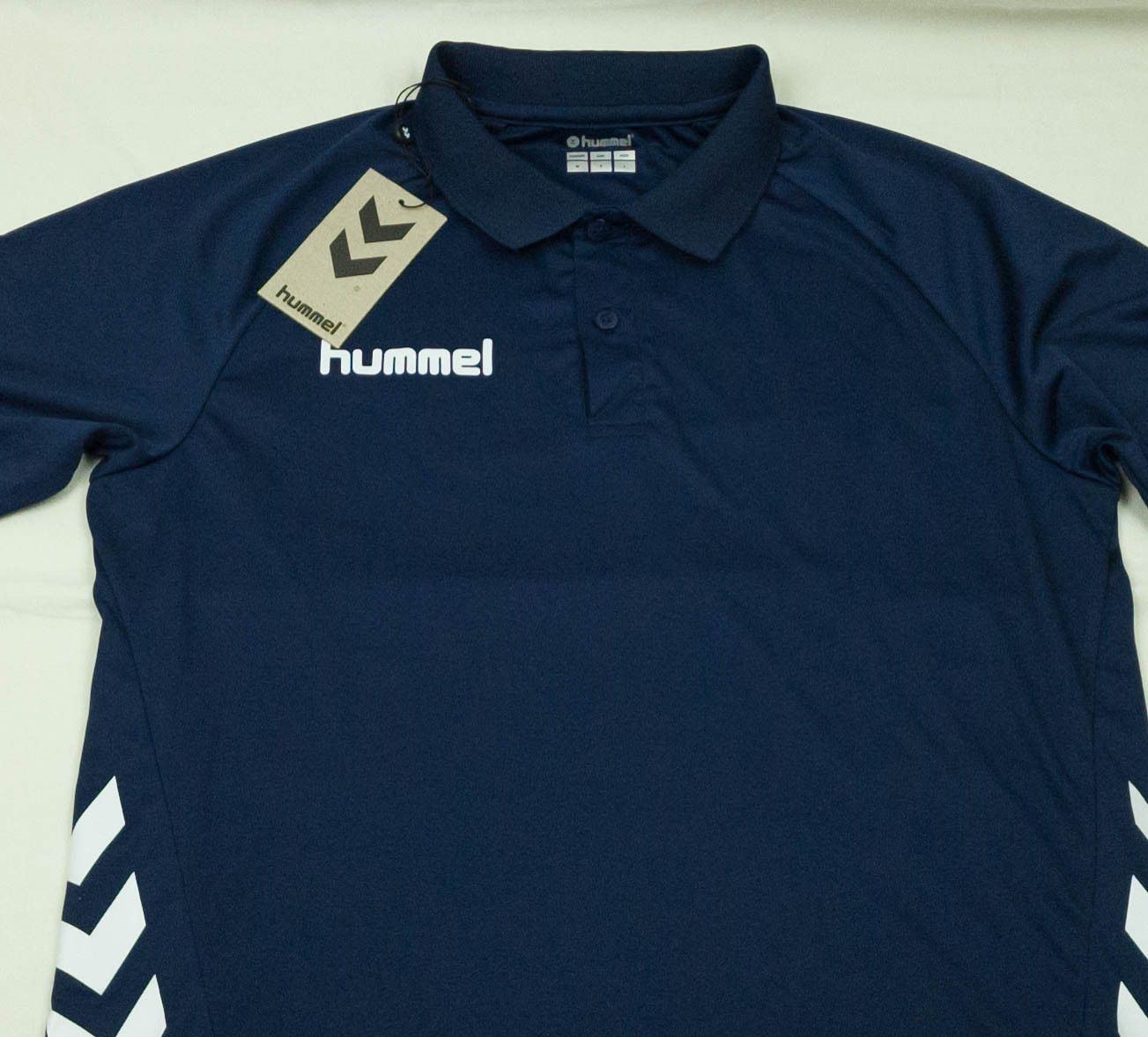 Hummel Hummel mens activewear top polyester size M new Size US M / EU 48-50 / 2 - 4 Thumbnail