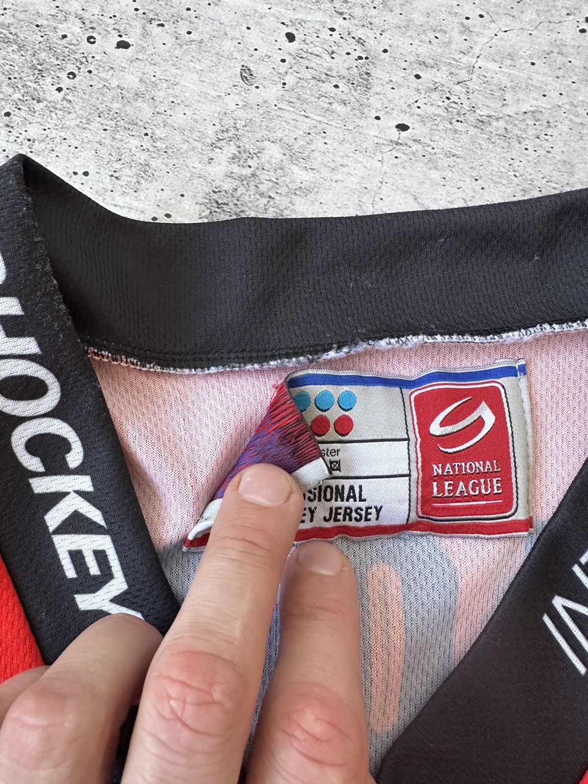 Other Berne Bears Professional Ice Hockey Jersey - Red, Size XL Size US XL / EU 56 / 4 - 12 Thumbnail