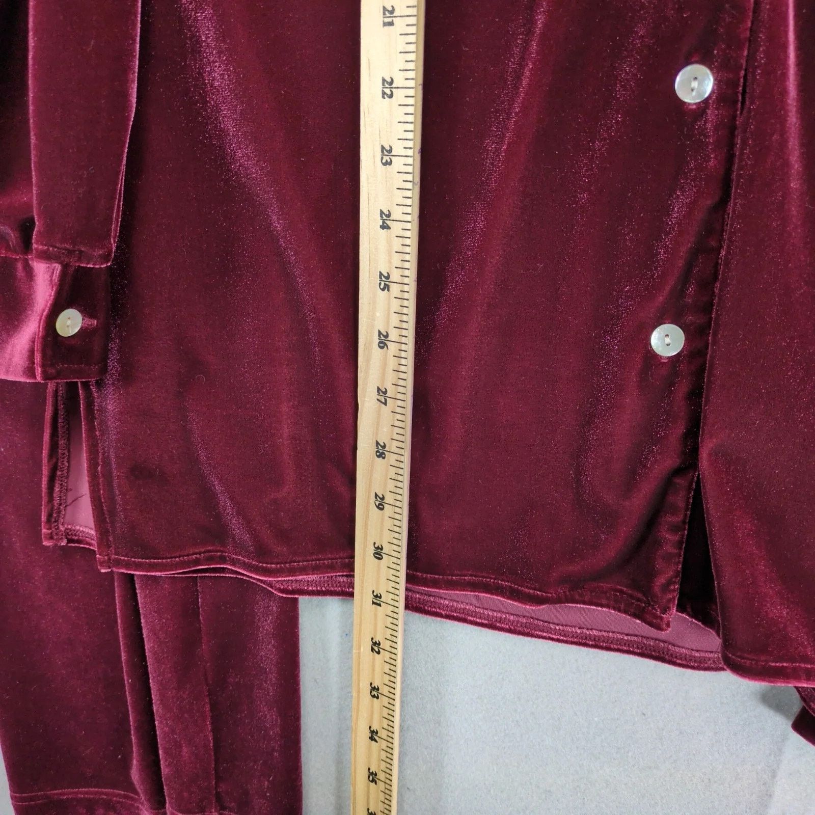 Denim & Co. Denim & Co 3pc Burgundy Velour Outfit: Shirt Skirt Pants M Size M / US 6-8 / IT 42-44 - 4 Thumbnail