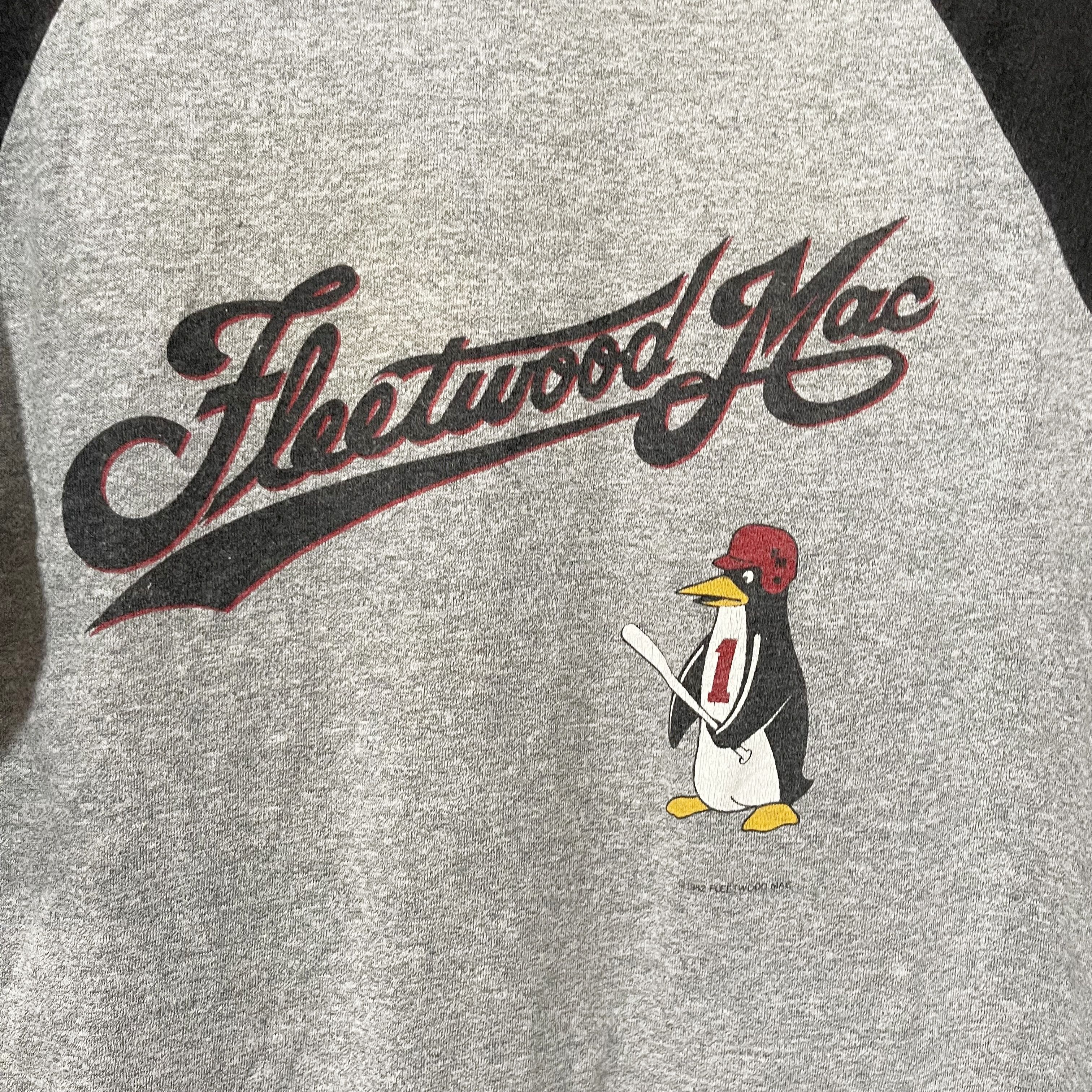 Band Tees Vintage 1982 Fleetwood Mac Raglan Baseball T-Shirt Size US XS / EU 42 / 0 - 2 Thumbnail