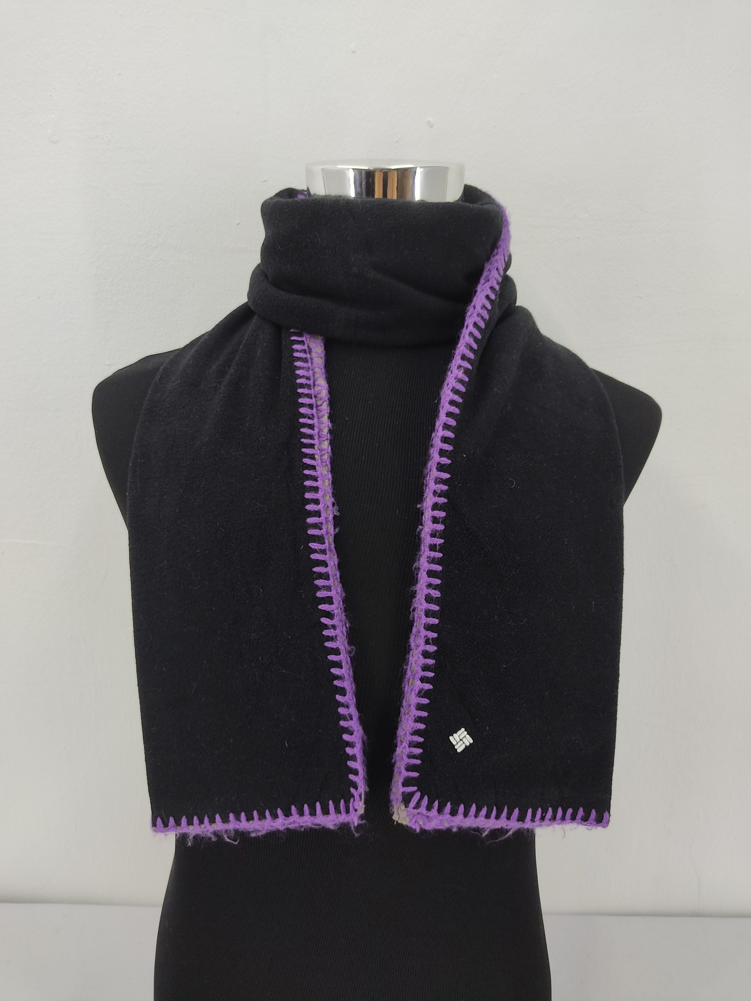 Columbia Columbia Scarf / Muffler / Neckwear Size ONE SIZE - 1 Thumbnail
