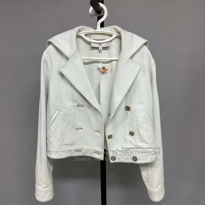 Chanel Chanel 24M light blue denim jacket Size XS / US 0-2 / IT 36-38 - 1 Thumbnail