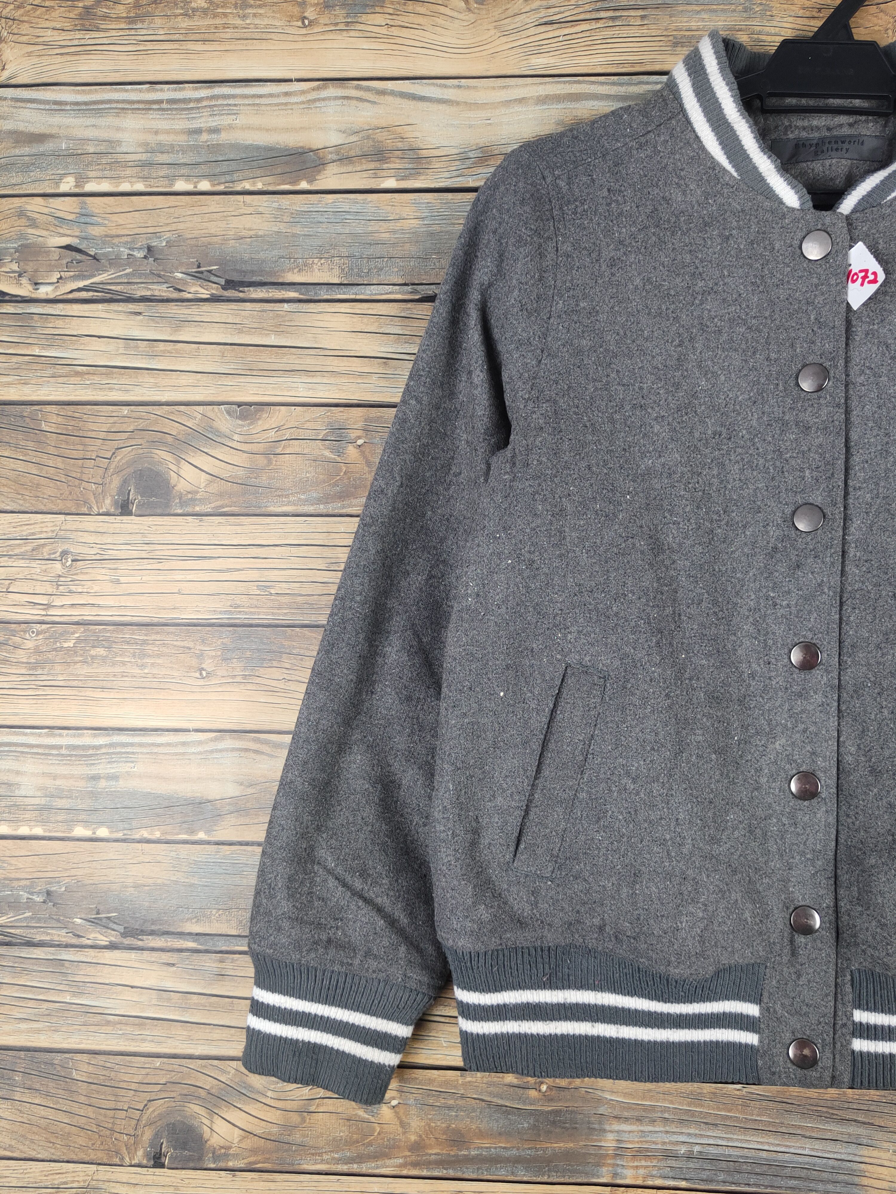 Japanese Brand E Hypen World Gallery Gray Varsity Jackets #W1072 Size US S / EU 44-46 / 1 - 3 Thumbnail