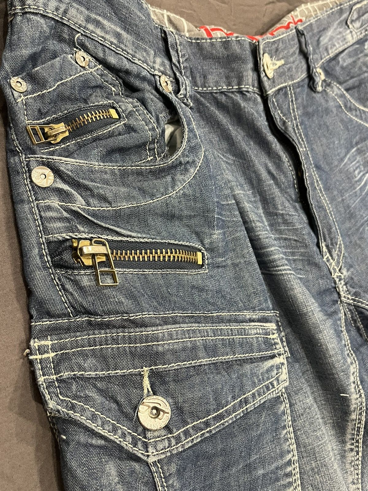 Vintage Y2K Barcode Jeans Jorts size 34 Size US 34 / EU 50 - 4 Thumbnail