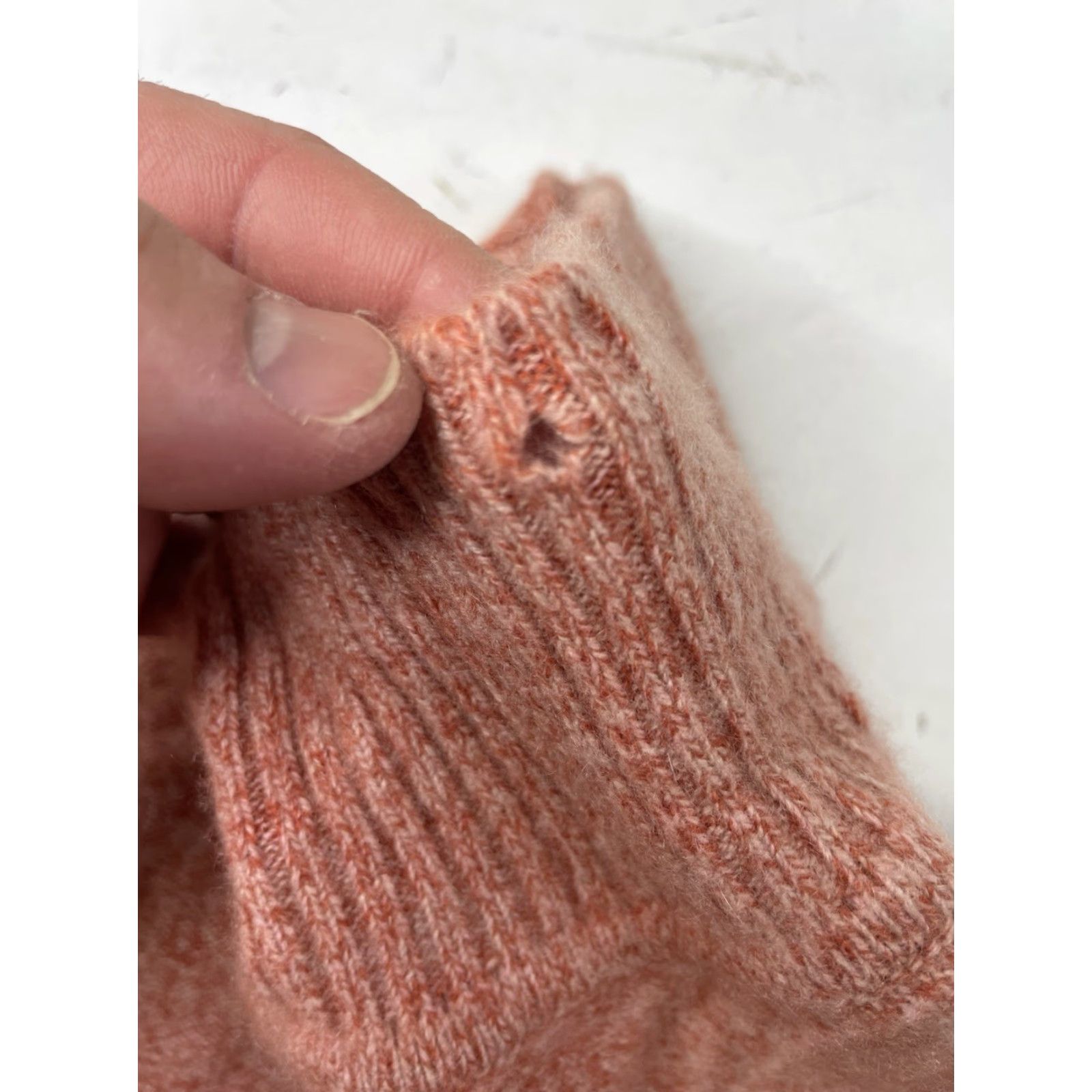 Vintage Holland & Holland Women's Long Sleeve 100% Cashmere Mock Neck Sweater Pink Large Size L / US 10 / IT 46 - 4 Thumbnail