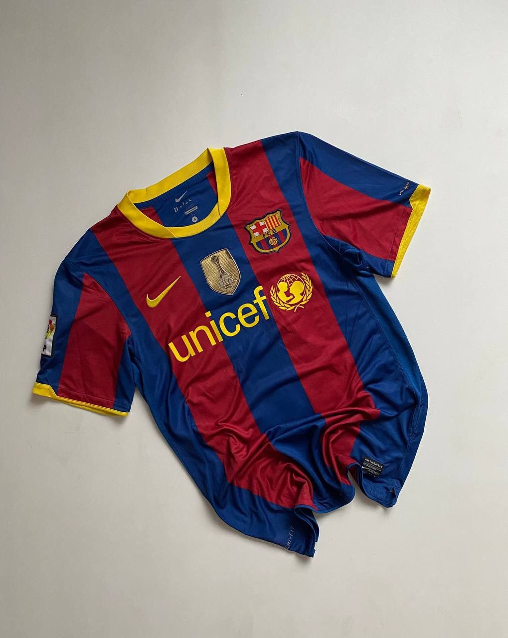 Other Rare Messi Barcelona 2010 2011 Home Soccer Jersey Shirt Size US S / EU 44-46 / 1 - 2 Thumbnail