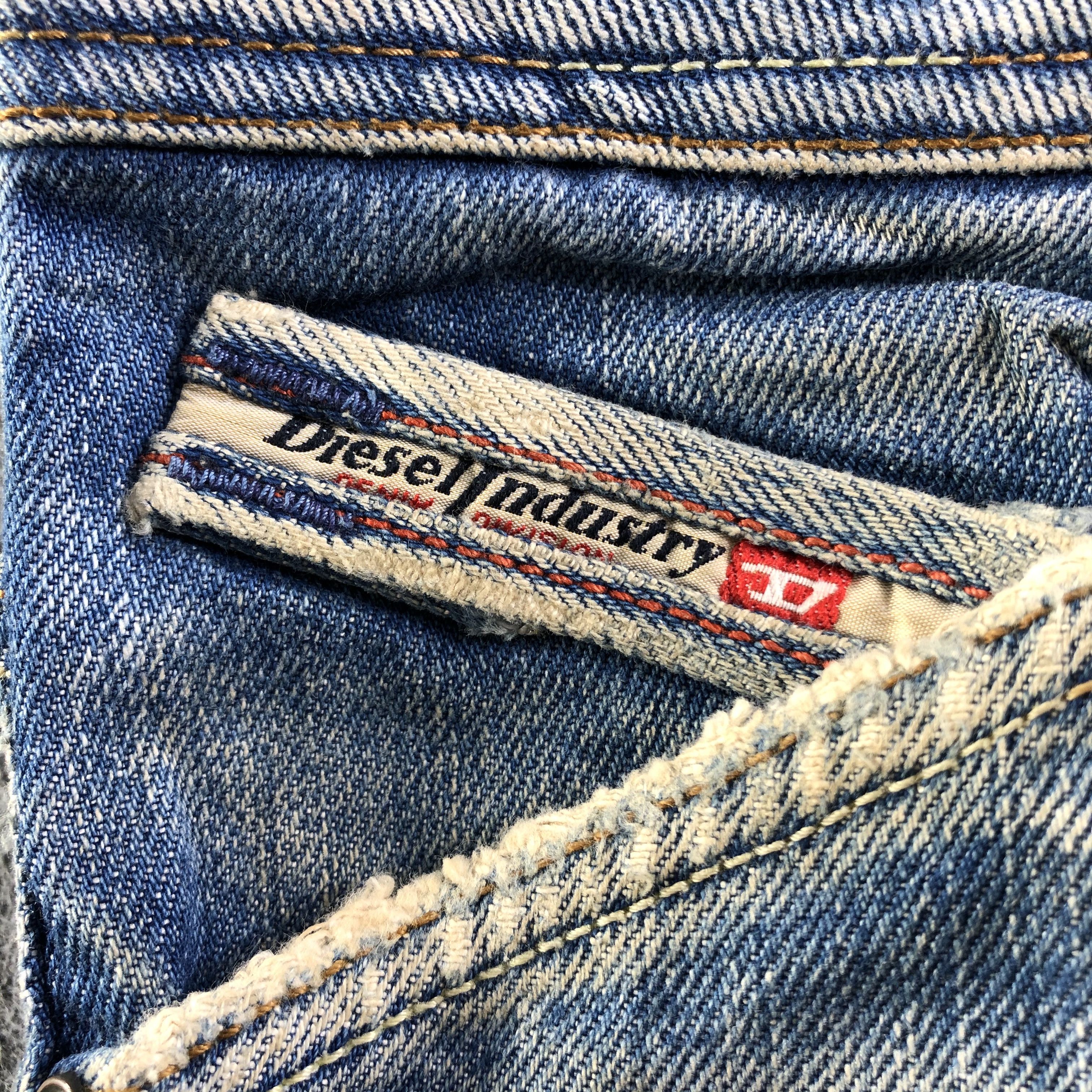 Diesel Vintage Blue Wash Diesel Industry Jeans-J3997 Size US 34 / EU 50 - 8 Thumbnail