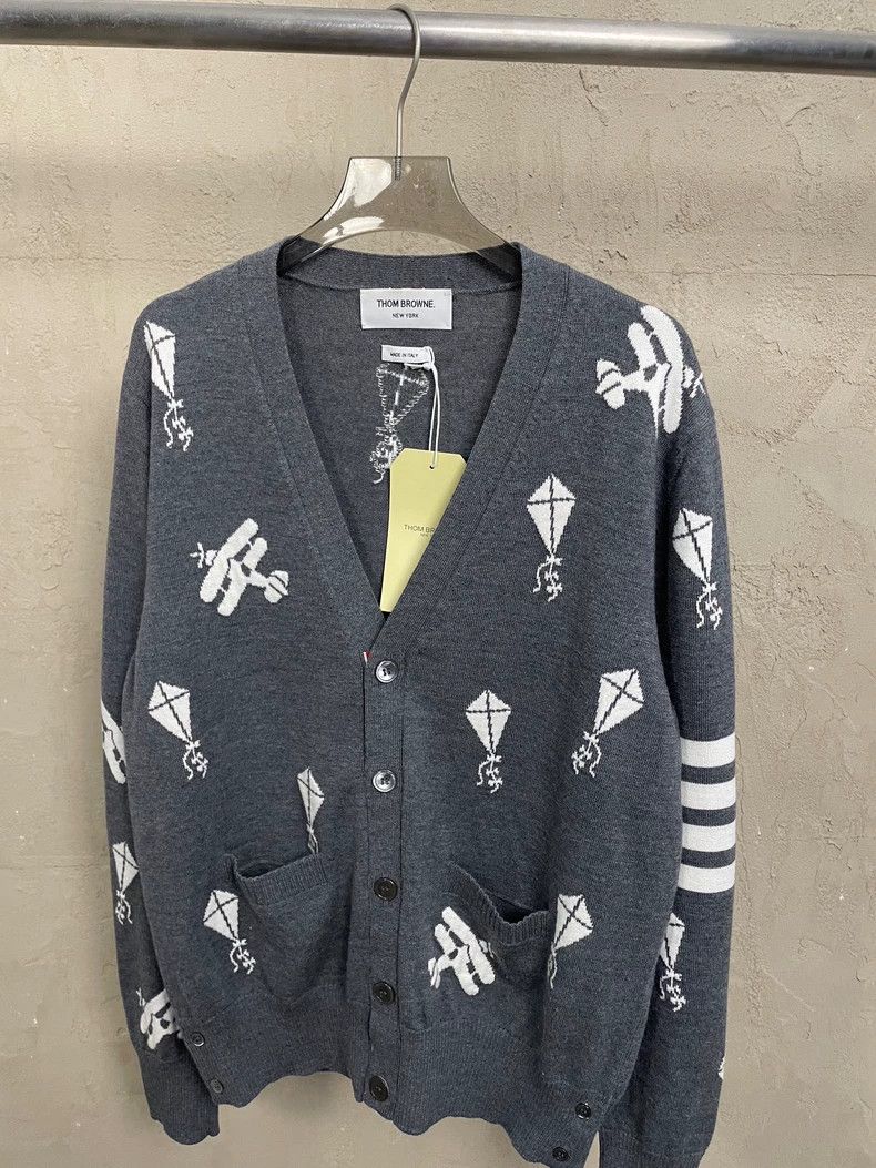 Thom Browne Thom Browne size1 Gray kite plane wool sweater Size US S / EU 44-46 / 1 - 4 Thumbnail
