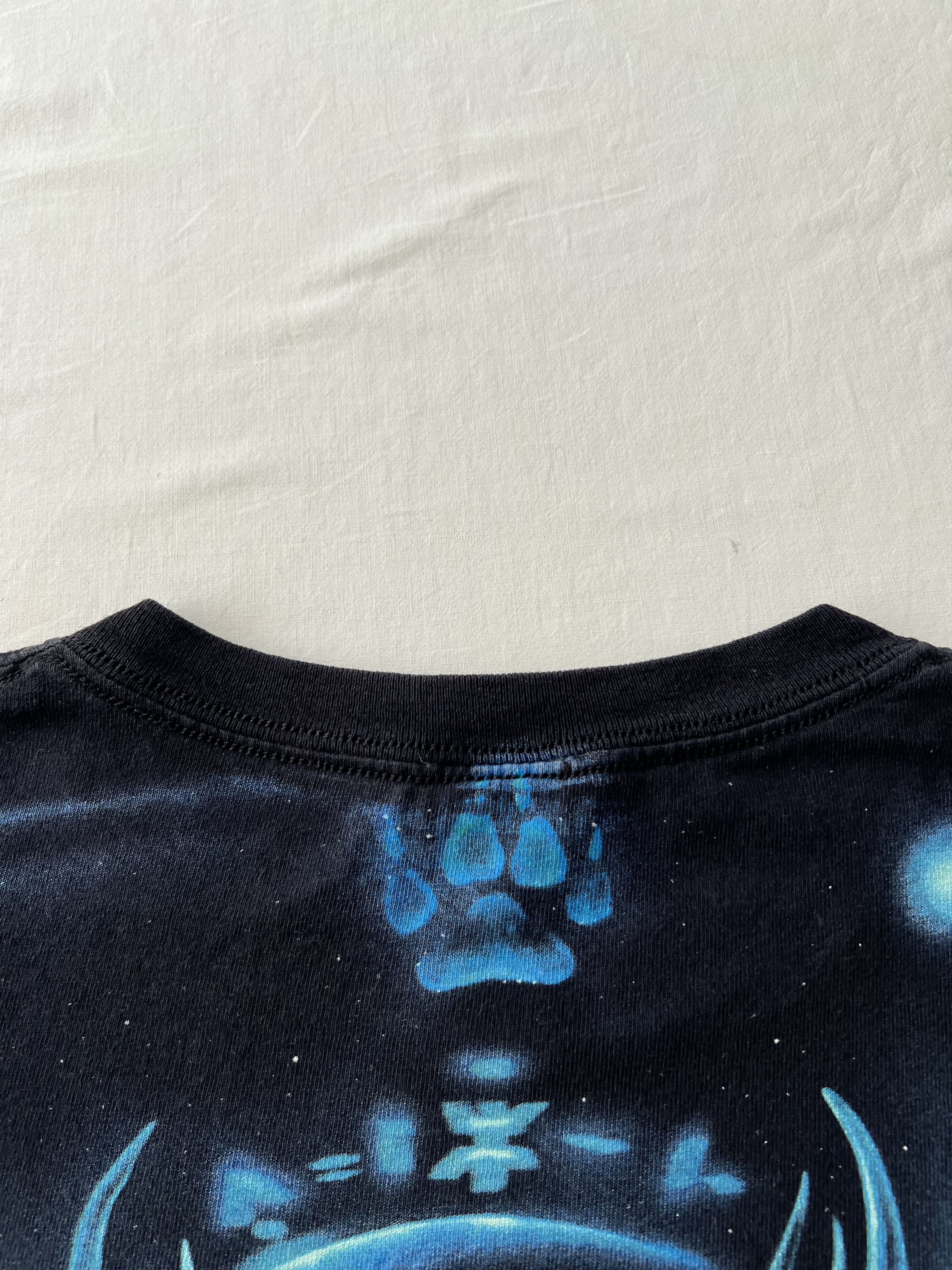 Liquid Blue Vintage 2001 Liquid Blue Wolf All Over Print AOP T-shirt Size US XL / EU 56 / 4 - 15 Thumbnail