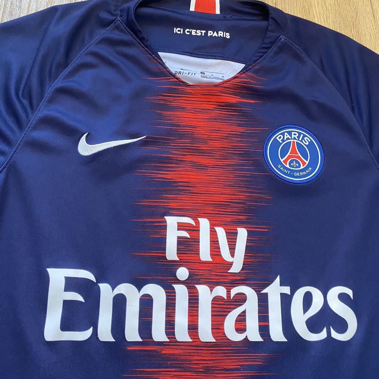 Nike 2018-19 *7 Mbappe Paris Saints Germain Nike Home Psg Size US M / EU 48-50 / 2 - 3 Thumbnail