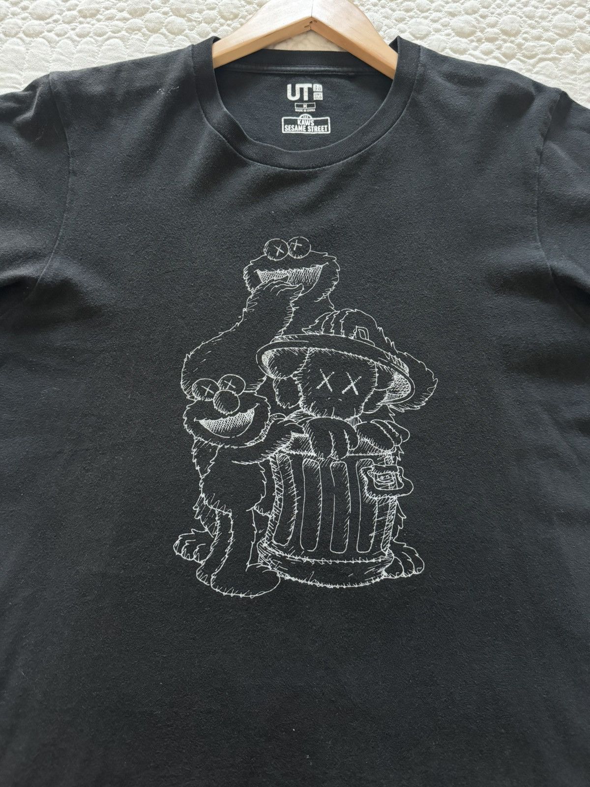 Kaws Kaws X SESAME STREET TEE Size US M / EU 48-50 / 2 - 2 Thumbnail