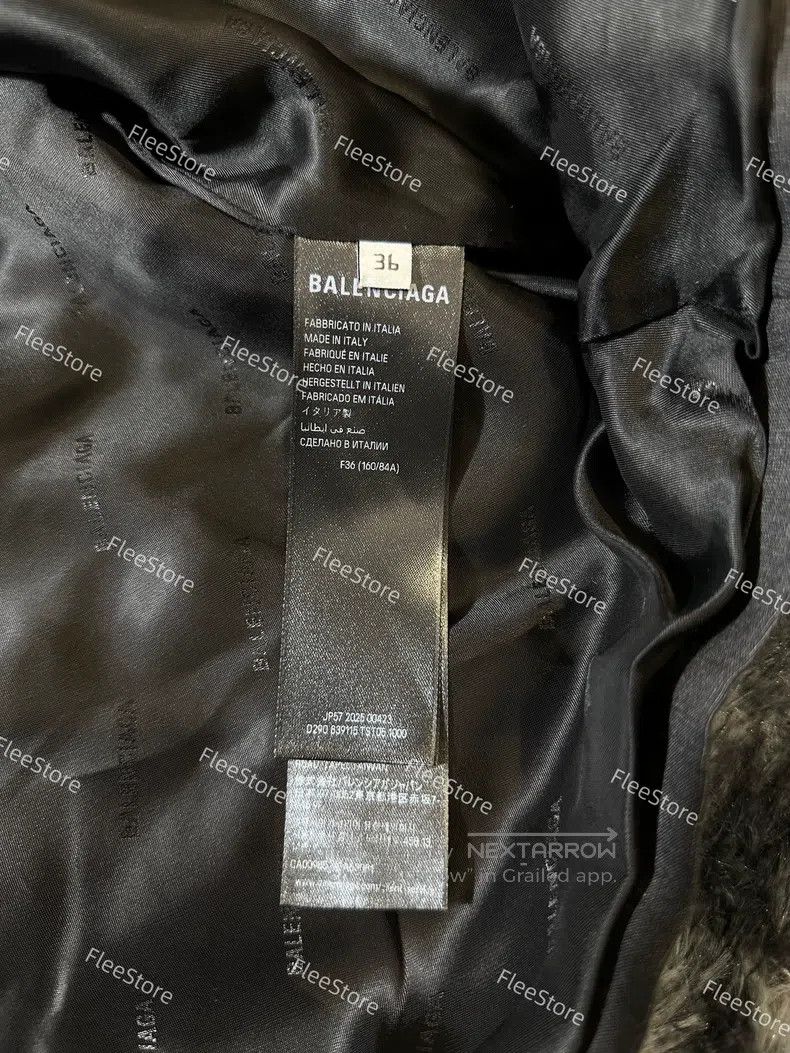 Balenciaga Balenciaga Shoulder Pad Zip Blazer Size XS / US 0-2 / IT 36-38 - 4 Thumbnail