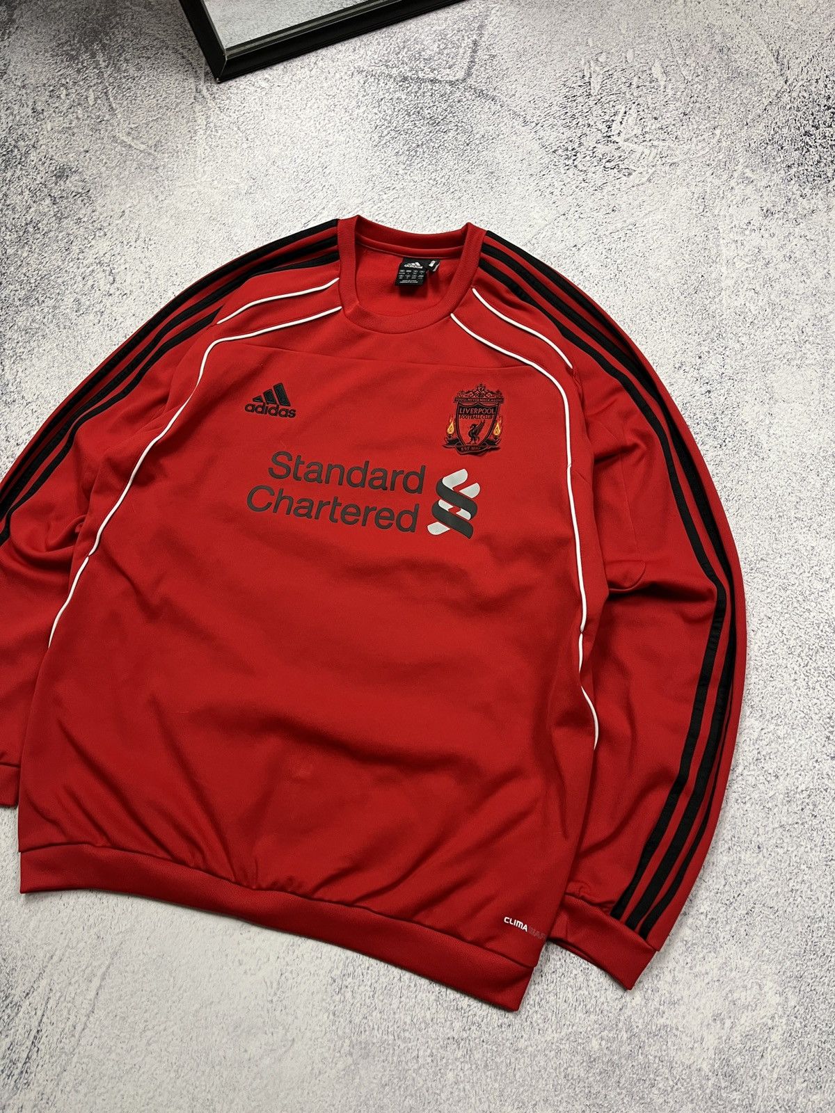 Adidas Vintage Adidas Liverpool 2010 Soccer Training Sweatshirt Size US L / EU 52-54 / 3 - 3 Thumbnail