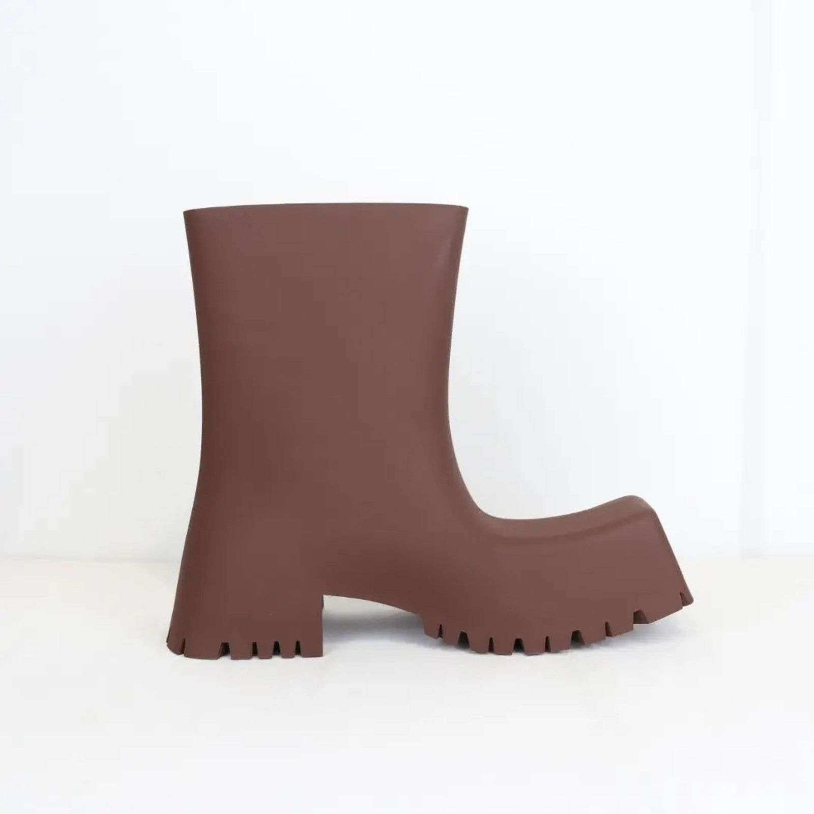 Balenciaga o1rshd1 Q:2 / Trooper Rubber Boots in Coffee Brown Size US 8 / EU 41 - 14 Thumbnail