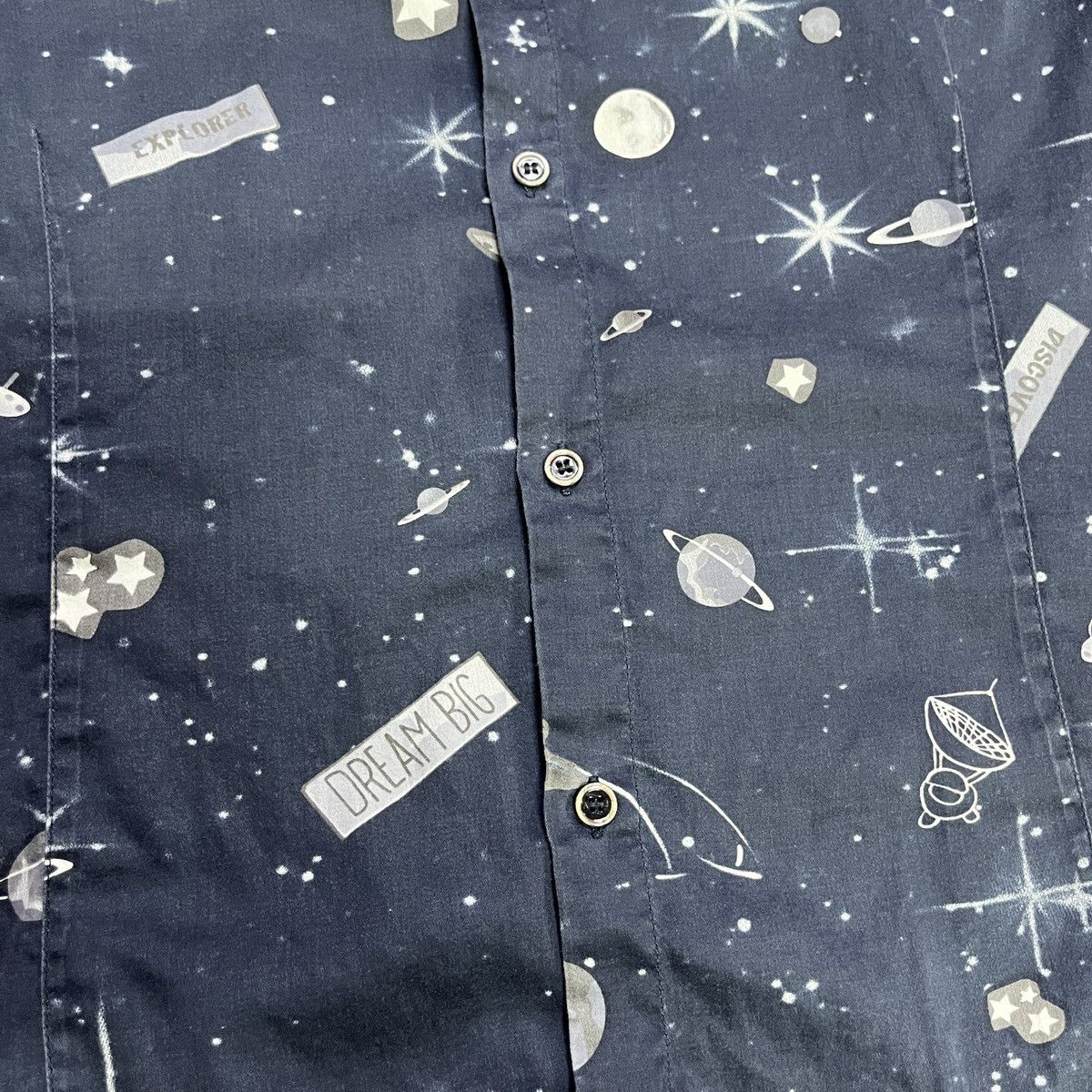 Armani × Giorgio Armani × Vintage Armani Space Exploration Button Up Shirt Size US S / EU 44-46 / 1 - 4 Thumbnail