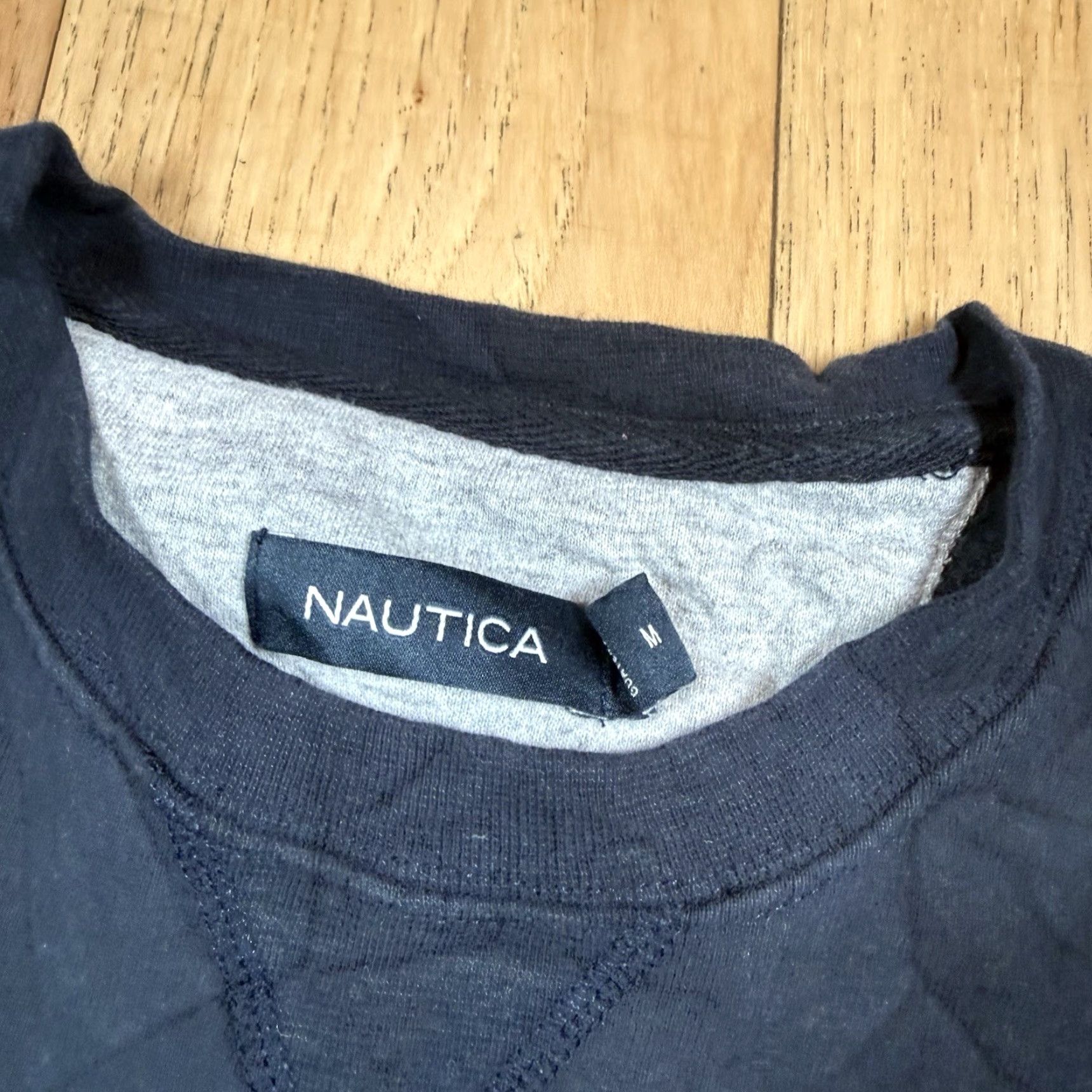 Nautica VINTAGE Nautica Sweatshirt Crewneck Mens Medium Blue Embroidered Sweatshirt? Size US M / EU 48-50 / 2 - 5 Thumbnail