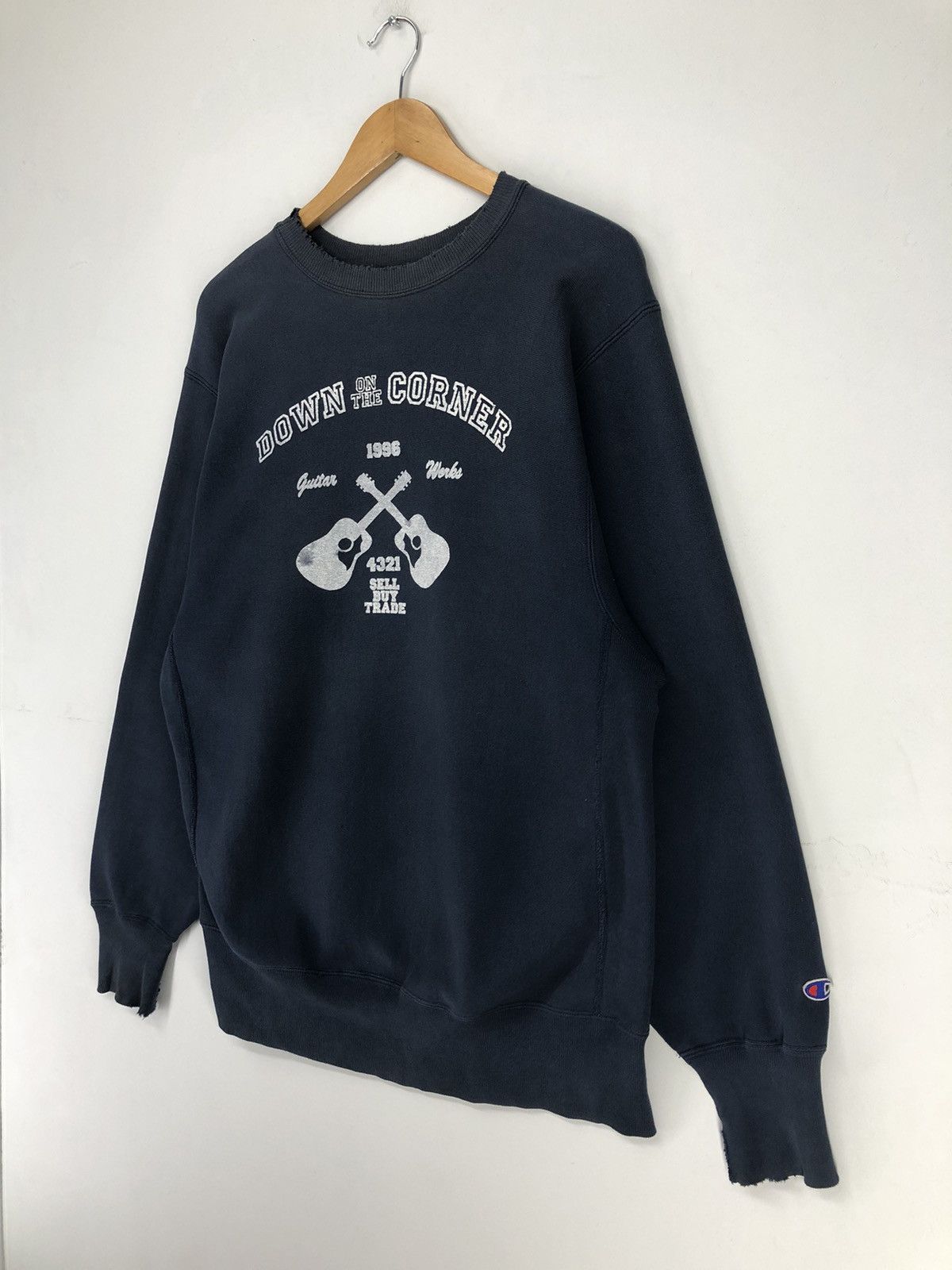 Champion Vintage 90's Champion Reverse Weave Crewneck Sweatshirt Size US L / EU 52-54 / 3 - 4 Thumbnail