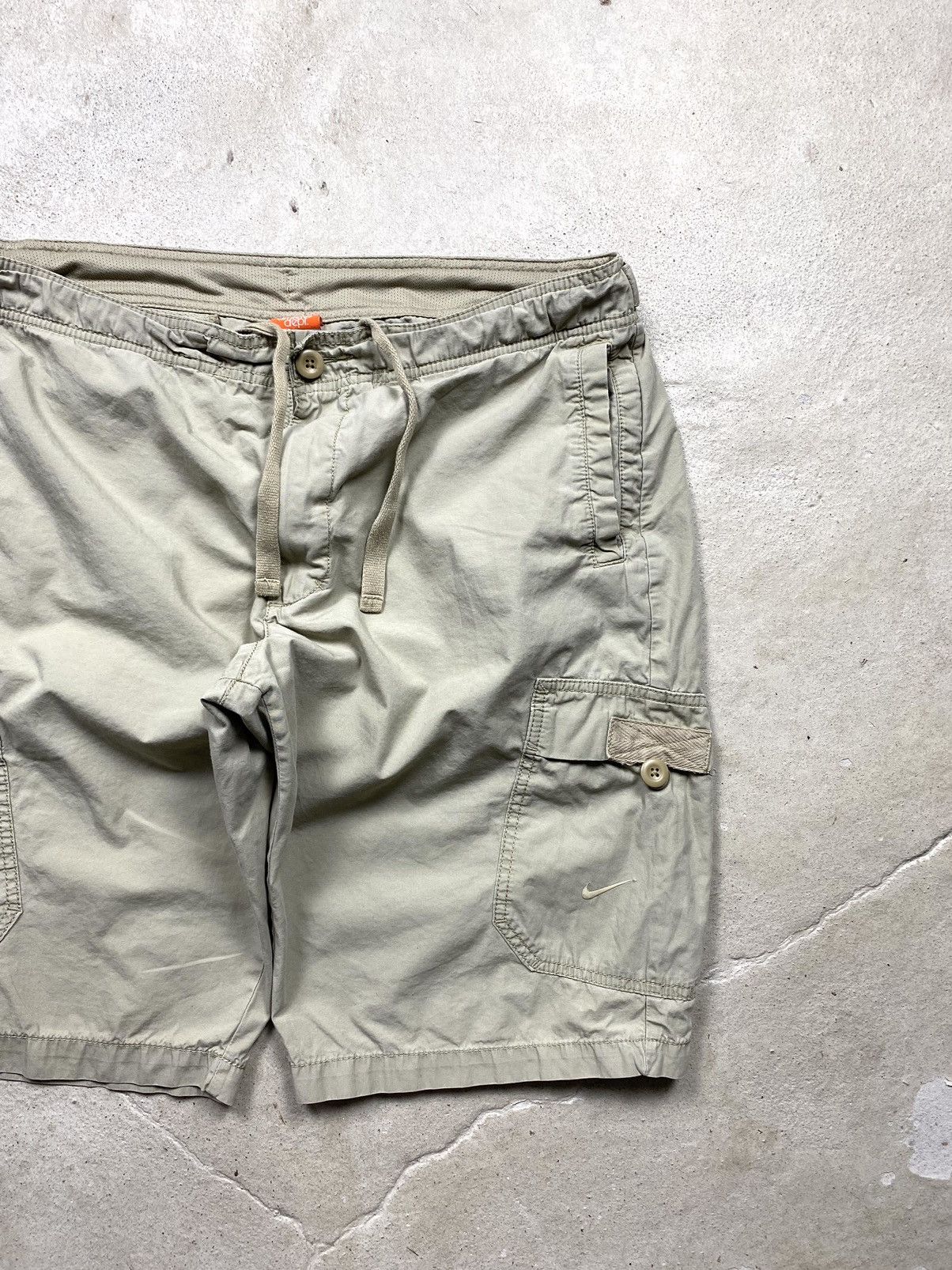 Nike Vintage Nike Cargo Shorts ACG Y2K Travis Scott style Size US 35 - 3 Thumbnail