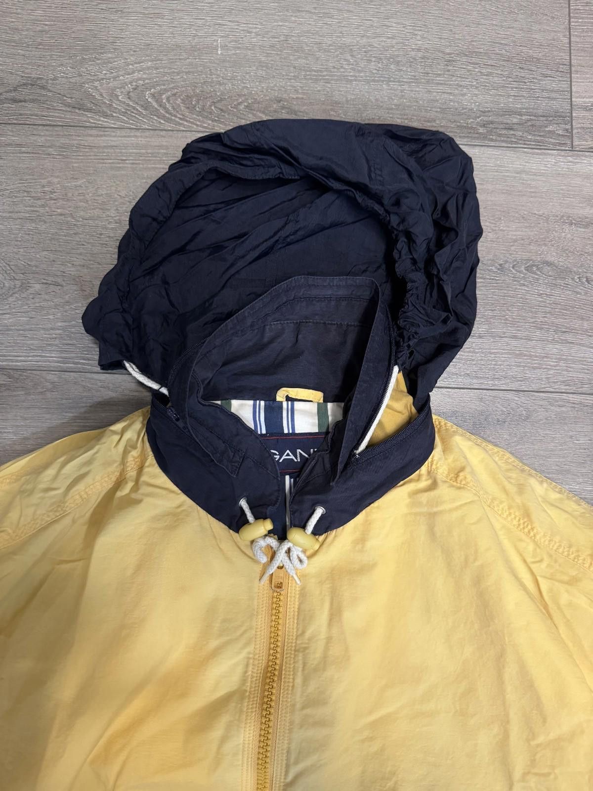 Gant Vintage GANT Jacket/Windbreaker Yellow Hidden Hood Size US L / EU 52-54 / 3 - 3 Thumbnail