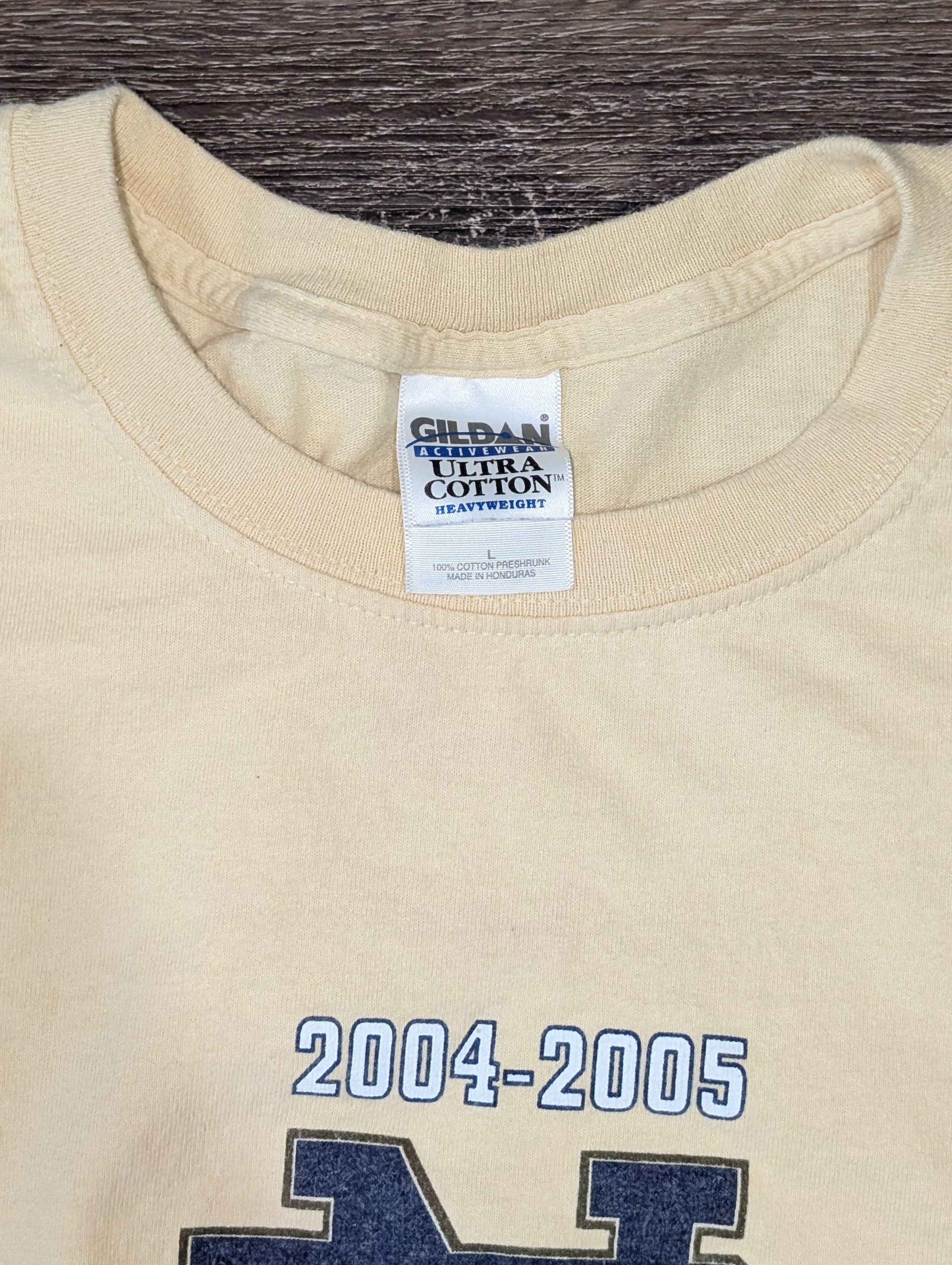 Gildan × Vintage Vintage Notre Dame Gold Games 04-05 t-shirt - SIZE L Size US L / EU 52-54 / 3 - 3 Thumbnail