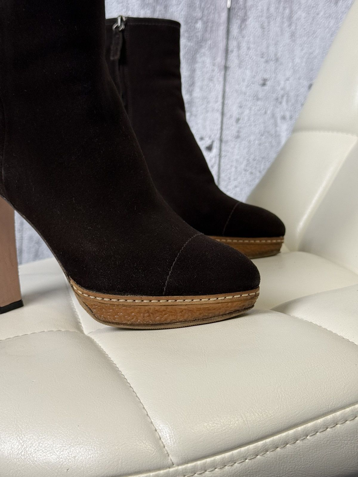 Prada Prada Suede Ankle Boots Brown High Heel Platform Zip Size 37 Size US 7 / IT 37 - 10 Thumbnail