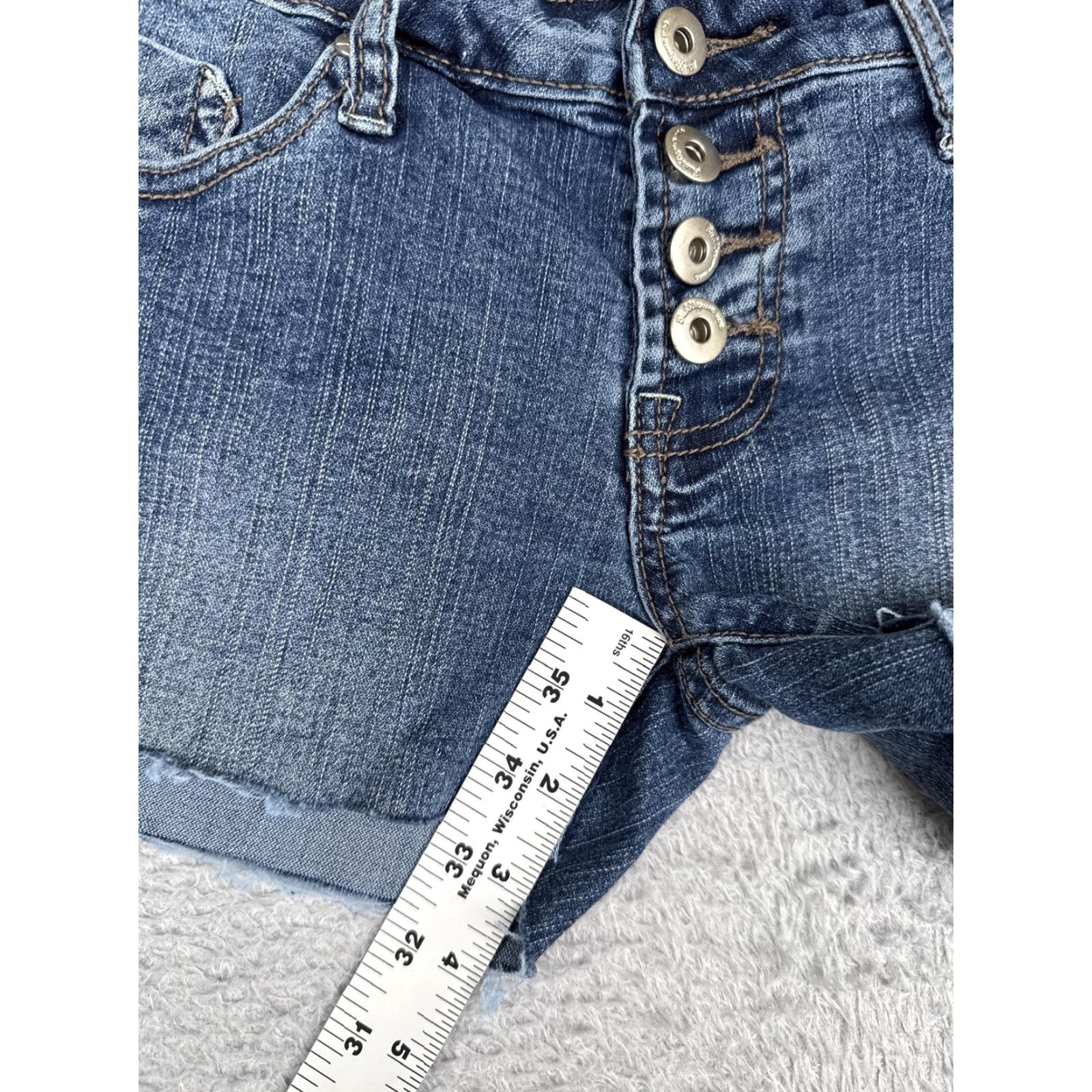 Vintage Bubblegum Shorts Womens 28 Cut-Off Denim 5-Pocket Embroidered Pockets Blue Button Fly Vintage No Size 28" / US 6 / IT 42 - 7 Thumbnail