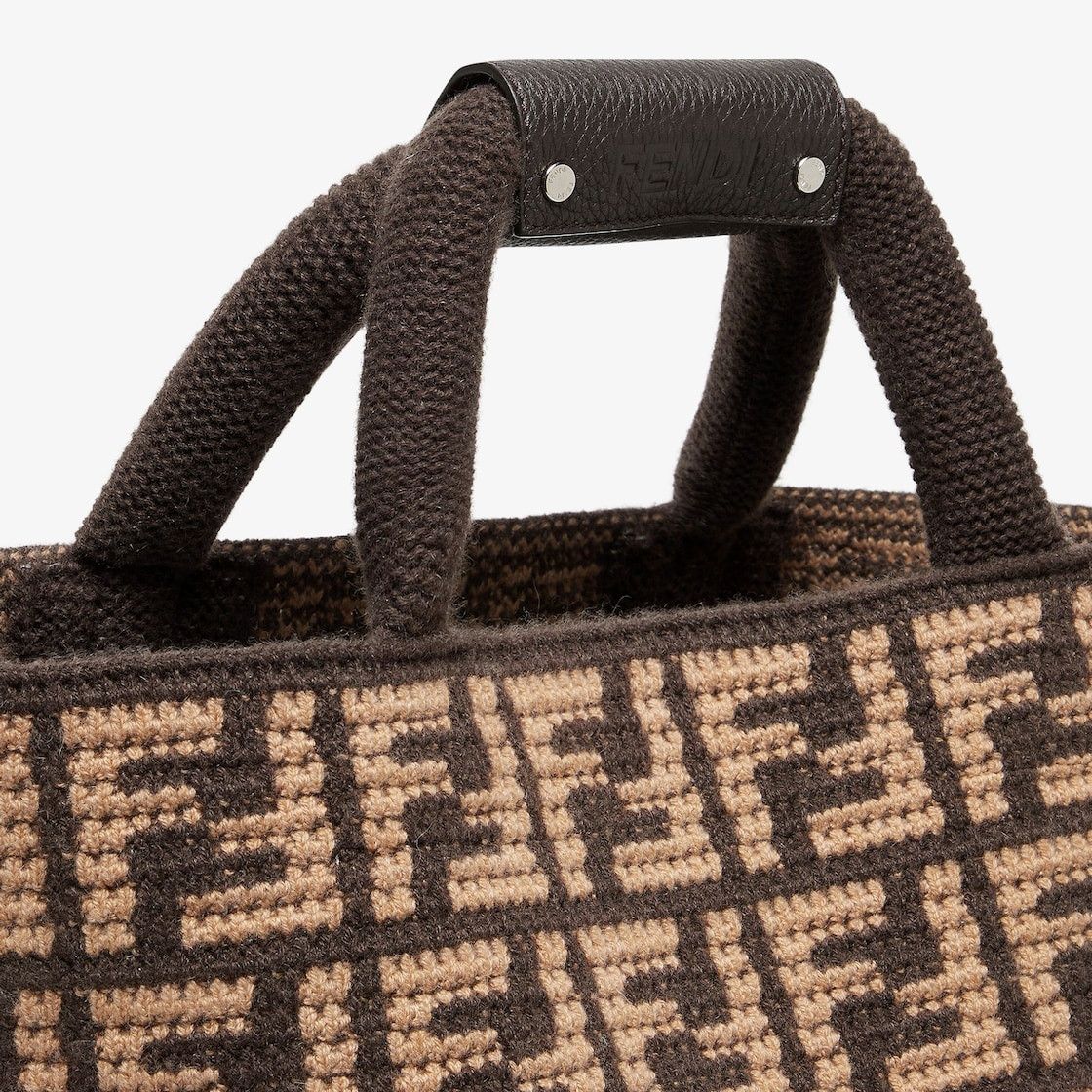 Fendi o1s1wg110925 Size:OS/FF Shopping Bag in Brown Size ONE SIZE - 5 Thumbnail