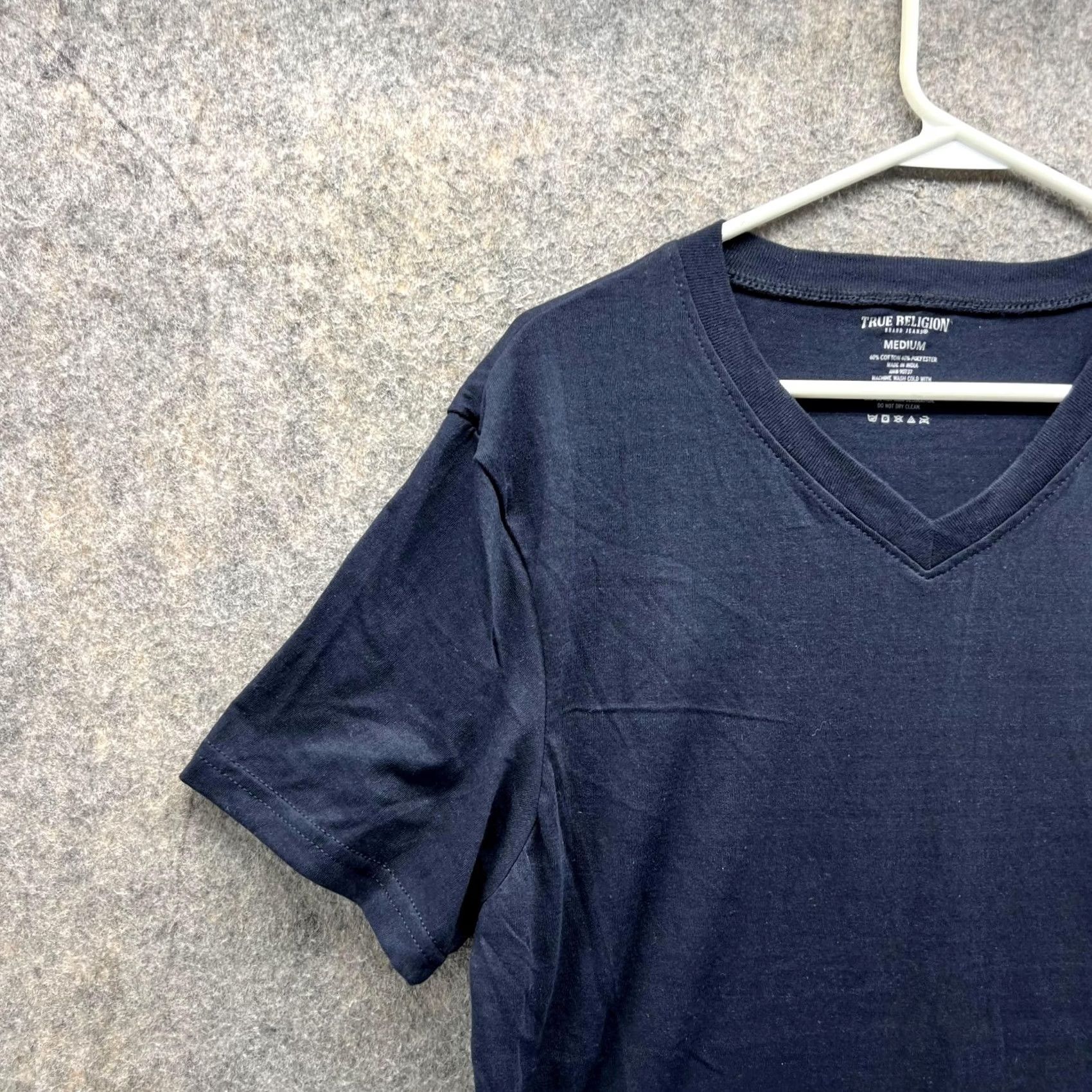 True Religion True Religion Shirt Men M Blue Navy V-Neck Short Sleeve Tee Cotton Polyester Logo Size US M / EU 48-50 / 2 - 3 Thumbnail