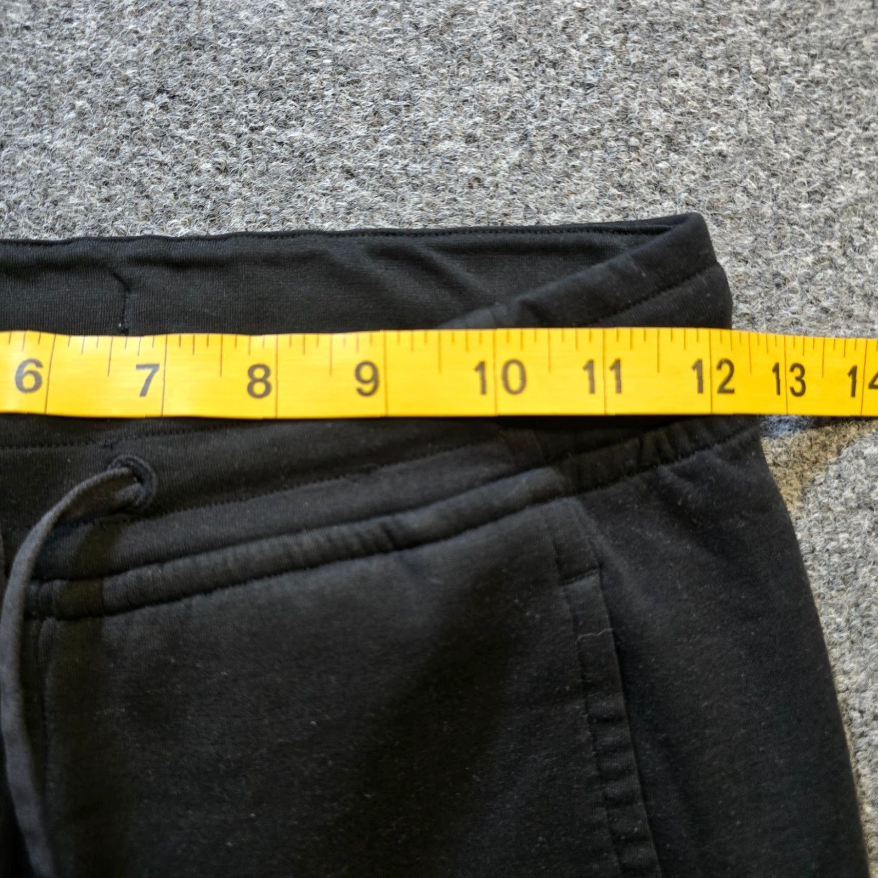 Lululemon Lululemon Pants Womens Size 2 Black Joggers Pull On Tapered Sweatpants Lounge - Athletic Activewear Jogger, Pockets, Regular Inseam 25 in, 4-Season Size 26" / US 2 / IT 38 - 5 Thumbnail