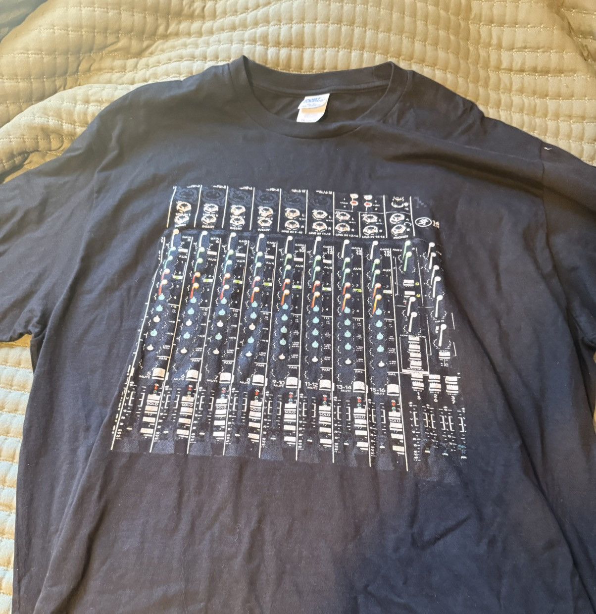 Vintage Musician Mixer/DJ Shirt Y2K Size US XL / EU 56 / 4 - 1 Thumbnail
