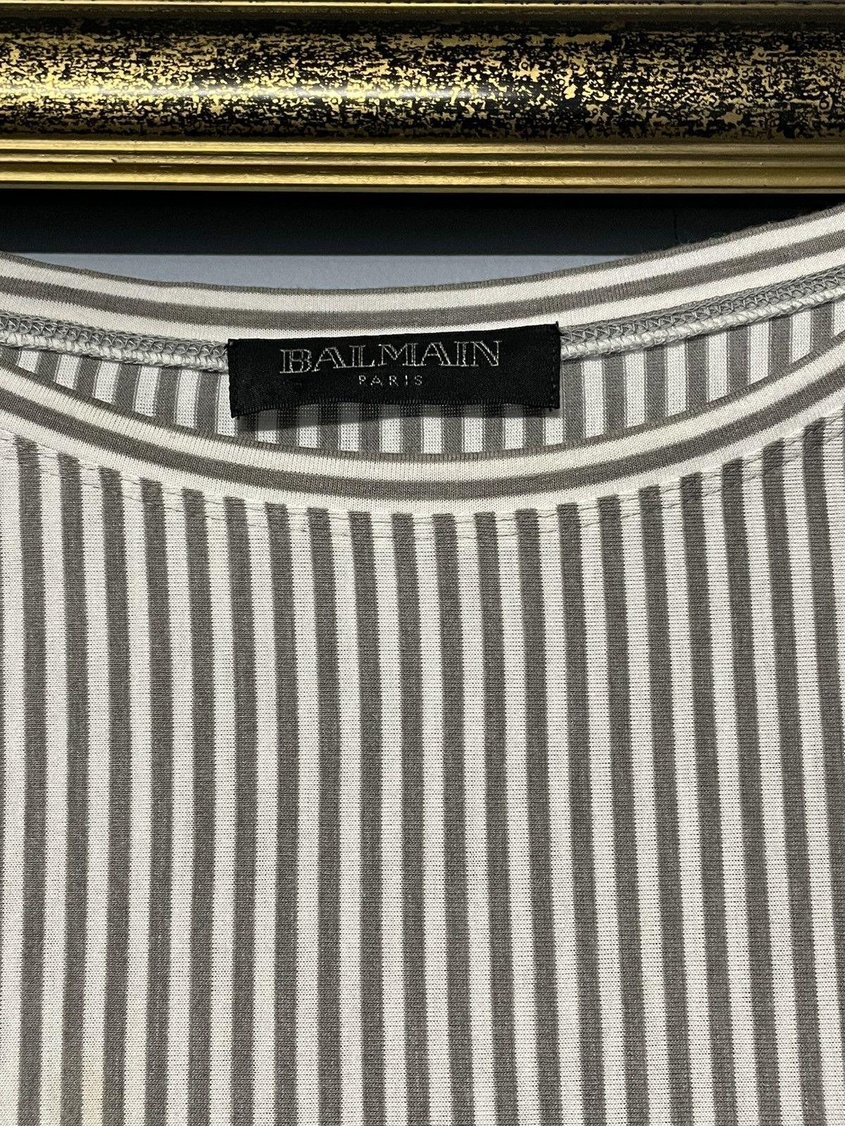 Balmain Vintage Designer Balmain Paris White Star Pattern Tshirt Size US L / EU 52-54 / 3 - 13 Thumbnail