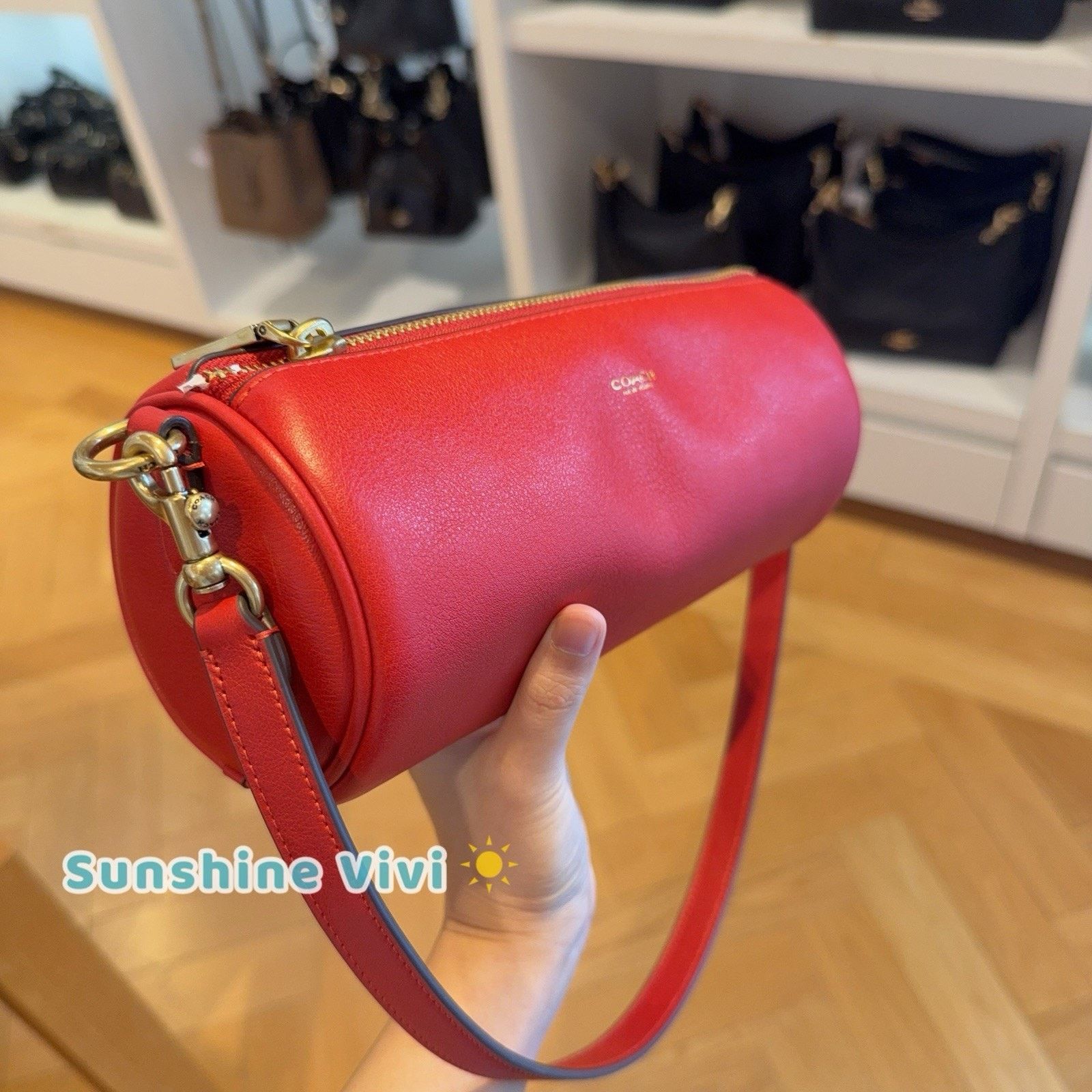 Coach NWT Coach Small Barrel Bag Handbag CDY80 B4/SCARLET Size ONE SIZE - 6 Thumbnail