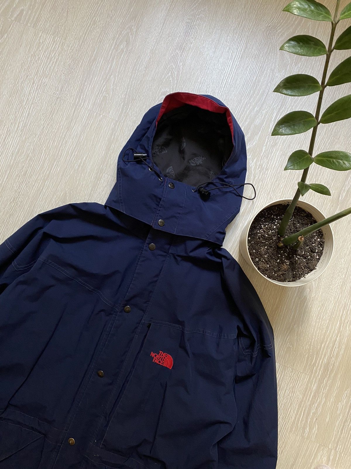VINTAGE 90’S THE NORTH FACE GORE-TEX PARKA