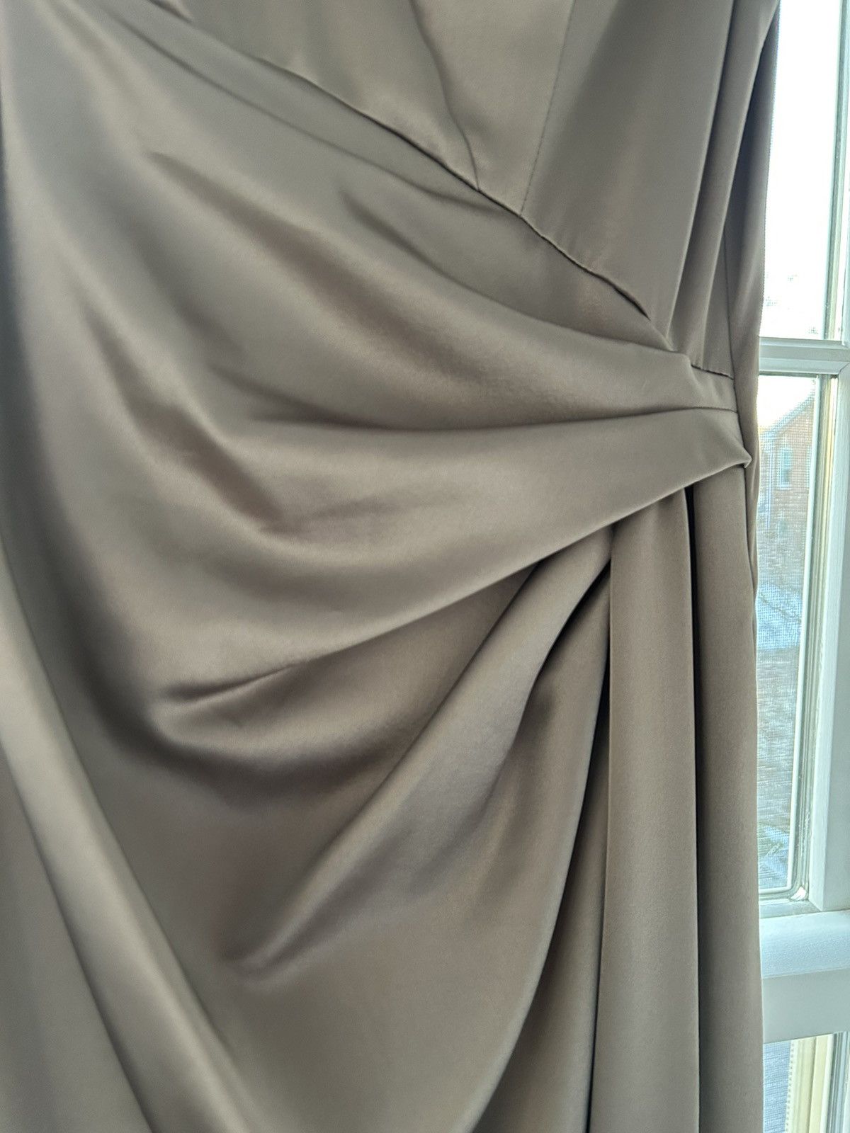 Bcbgmaxazria BCBG Max Azria Satin Evening Gown - Size 6 Size S / US 4 / IT 40 - 7 Thumbnail