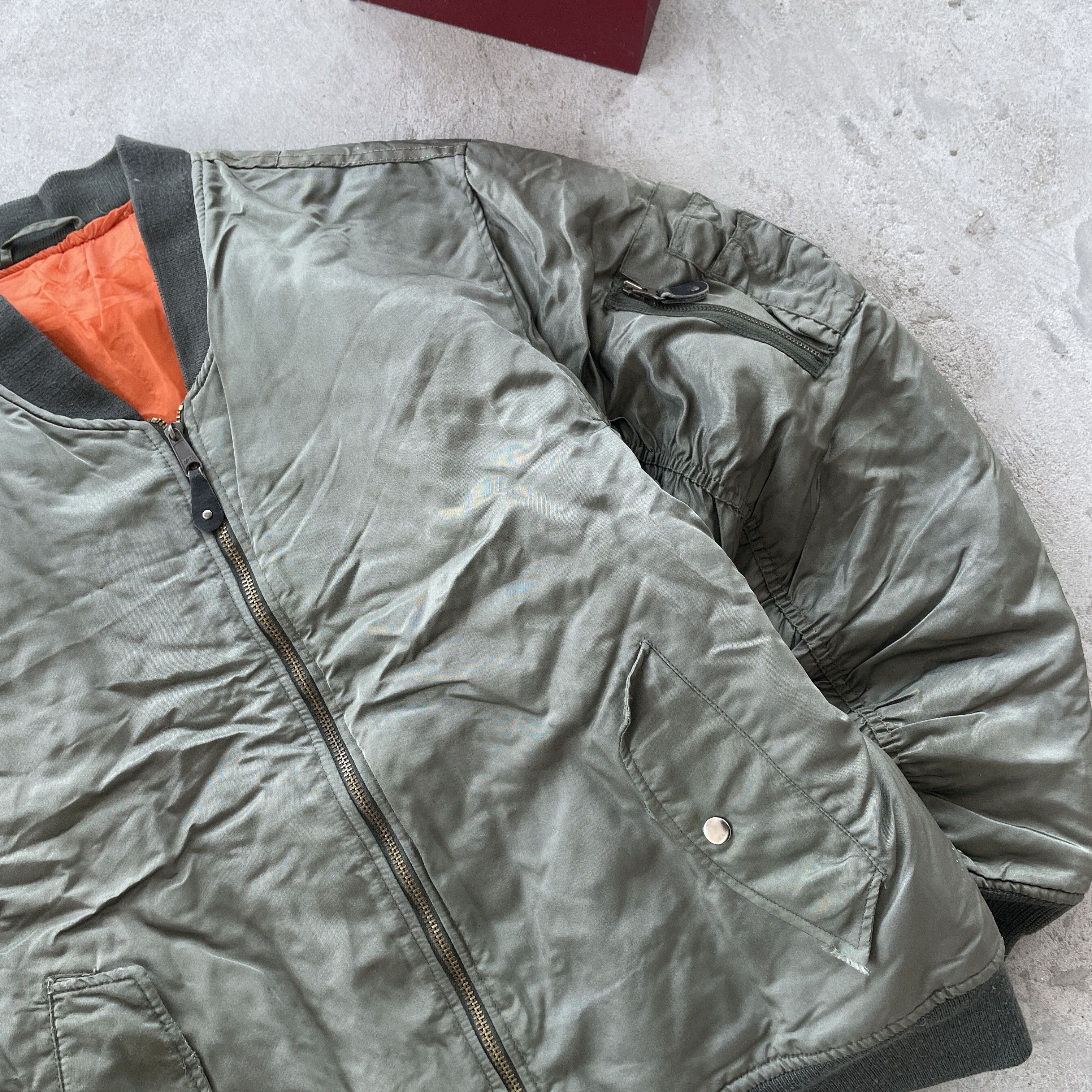 Vintage Vintage MA-1 Reversible Aviation Bomber Jacket Size US XL / EU 56 / 4 - 3 Thumbnail