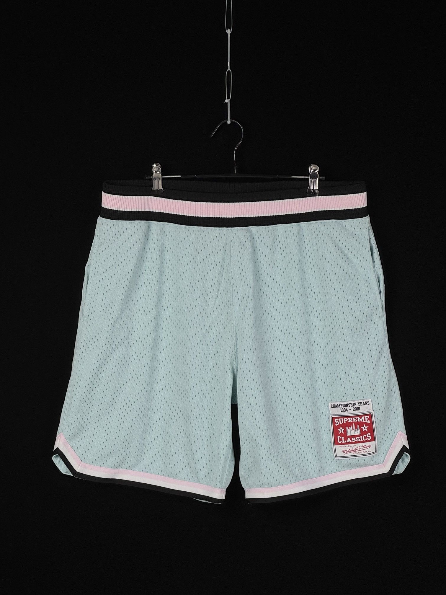 Mitchell & Ness × Supreme basketball shorts Size US 34 / EU 50 - 1 Thumbnail