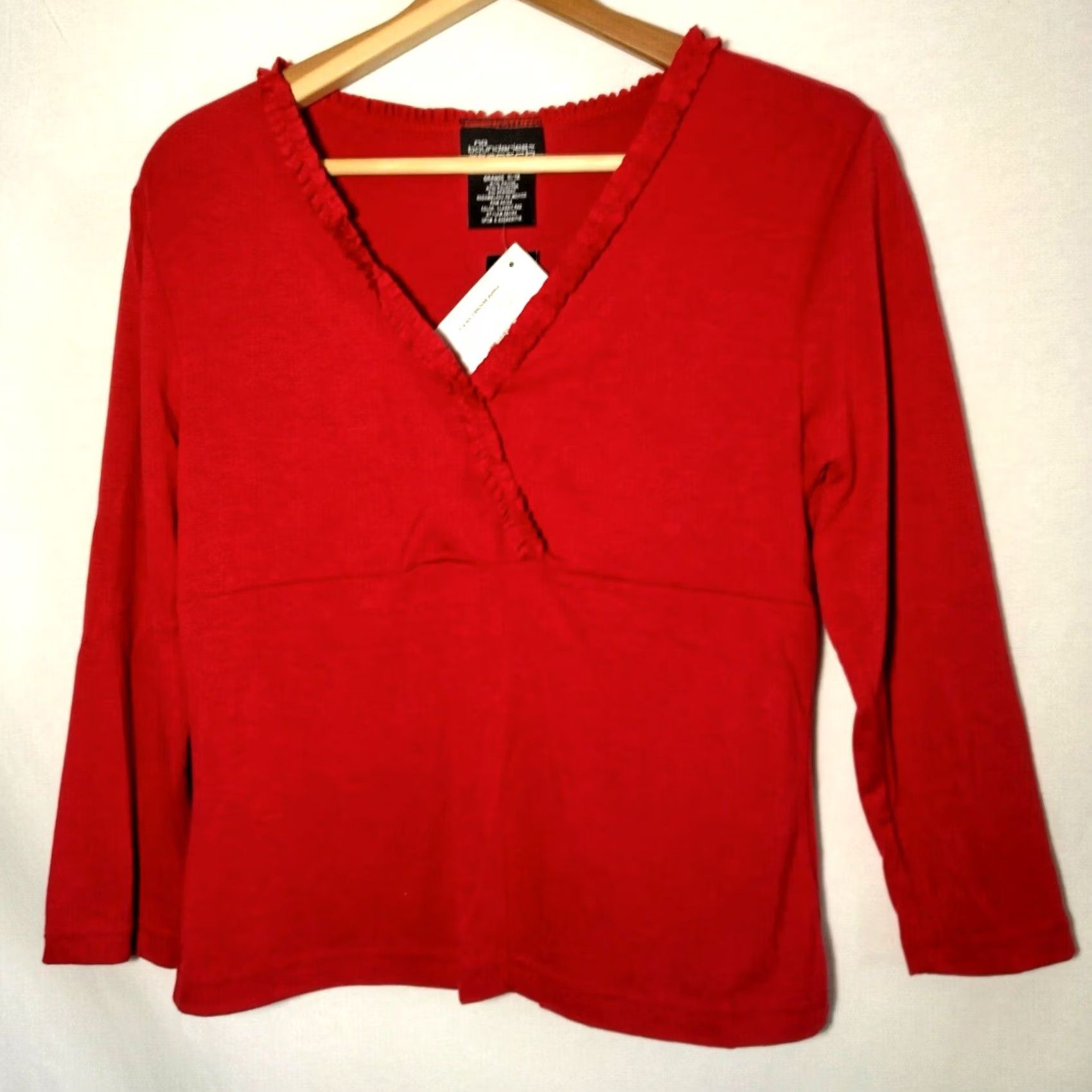 Vintage VINTAGE No Boundaries Long Sleeve Knit Top Shirt Red L Ruffle V-Neck NOS Y2K Woman Women Size L / US 10 / IT 46 - 2 Thumbnail