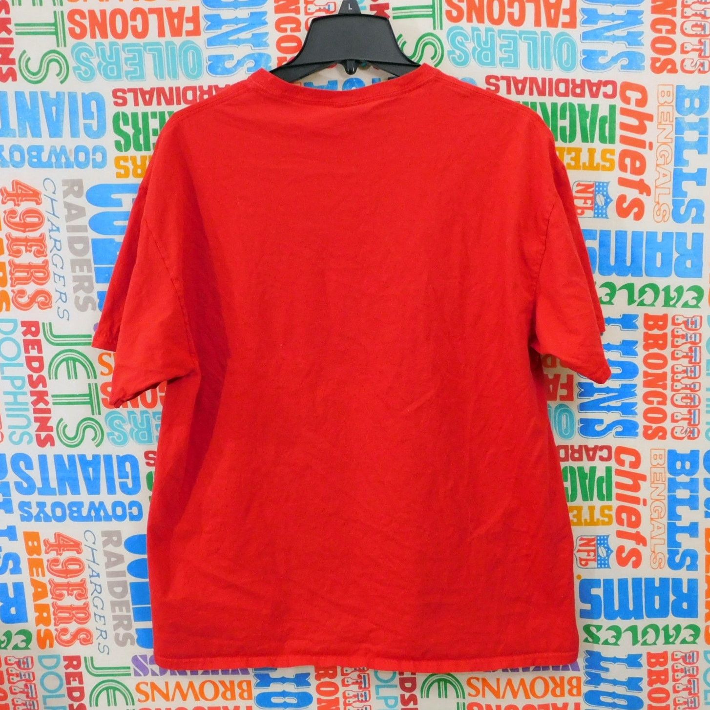 Fruit Of The Loom They Live Watch TV Zombie Graphic T Shirt Size XL Red White Size US XL / EU 56 / 4 - 2 Thumbnail