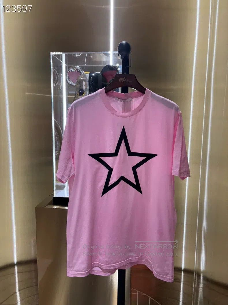 Givenchy Givenchy Pink T-shirt with Leather Stars Size US M / EU 48-50 / 2 - 1 Thumbnail