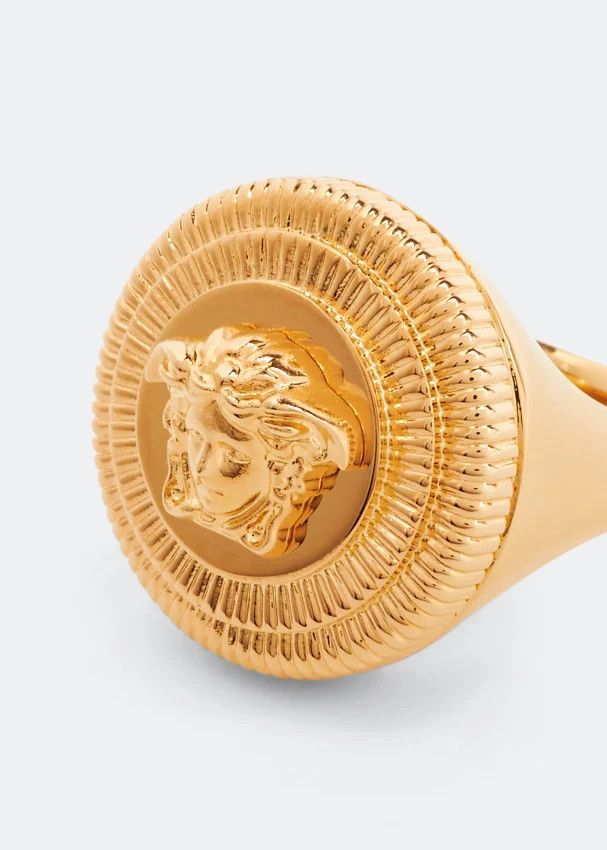 Versace o1s22i1n0125 Size: 17 / Medusa Biggie Ring in Gold Size ONE SIZE - 2 Thumbnail
