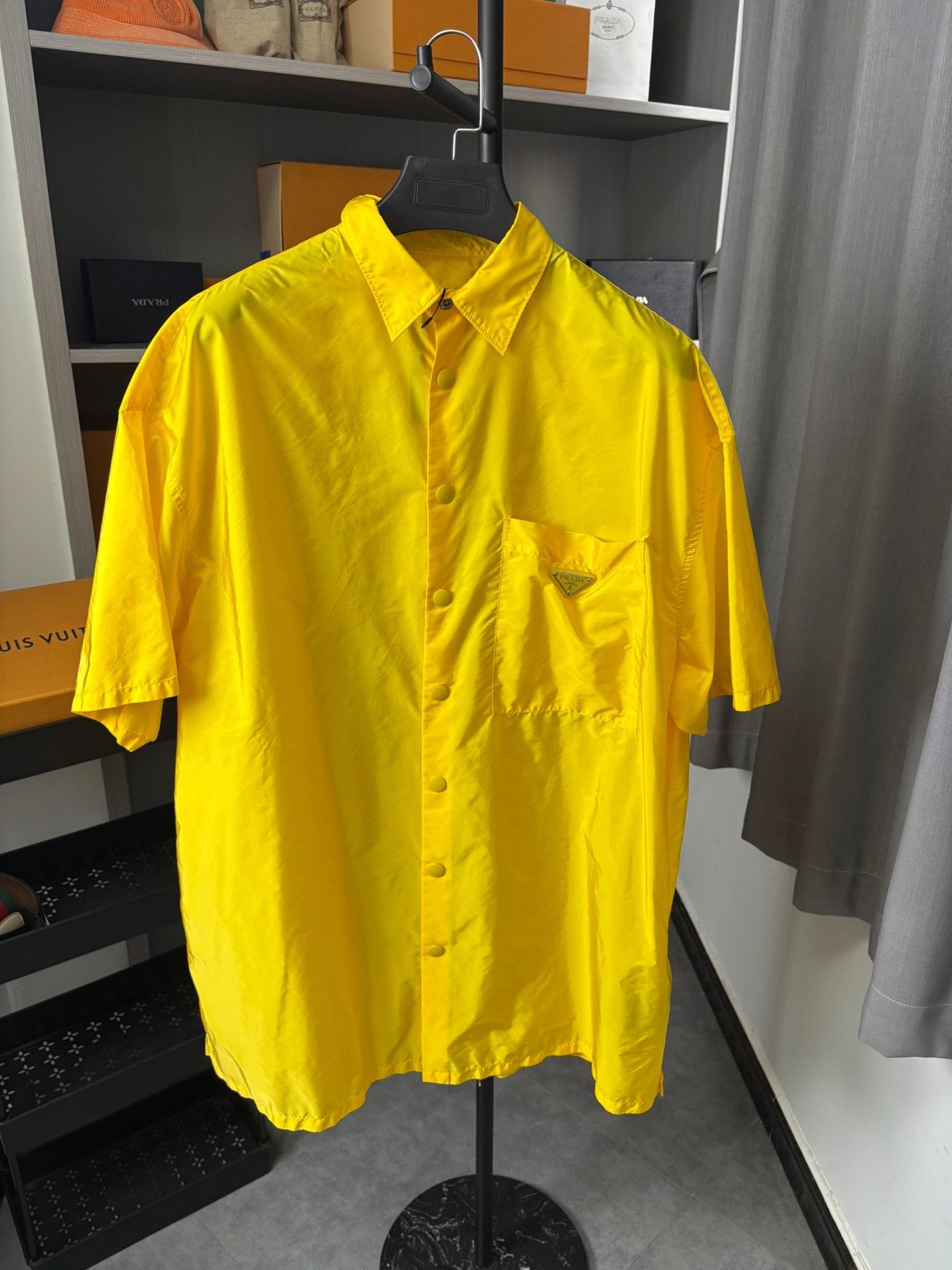 Prada Prada Yellow Shirt L Men Size US L / EU 52-54 / 3 - 1 Thumbnail