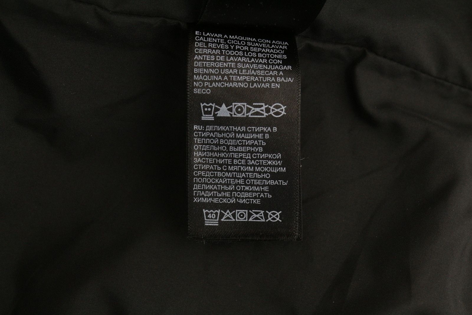 The North Face M Black Windwall Polo Neck Snap Buttons Lightweight 84369 Size US M / EU 48-50 / 2 - 7 Thumbnail