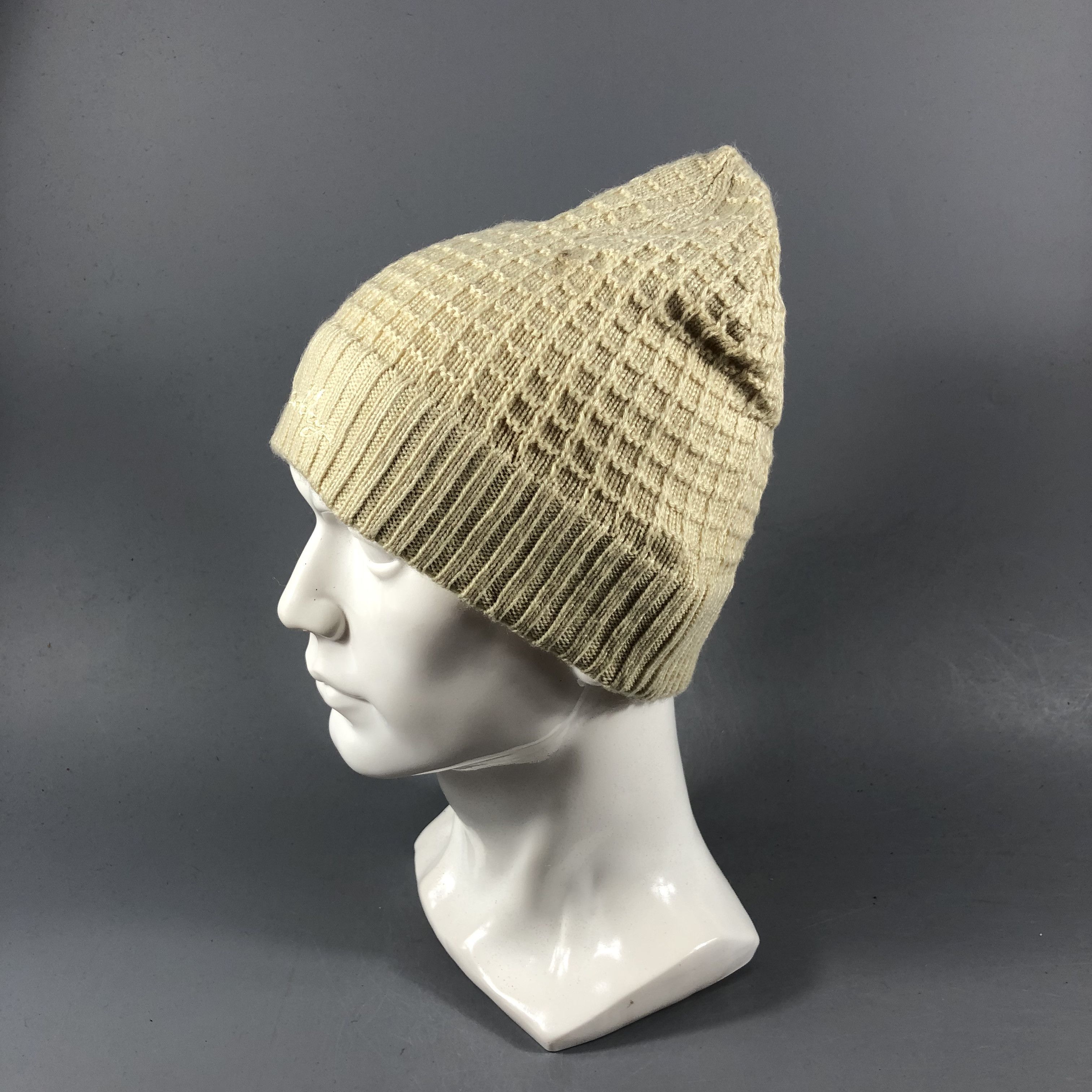 Oakley Oakley Popcorn Knit Beanie Snowcap Snow Hat B836 Size ONE SIZE - 2 Thumbnail