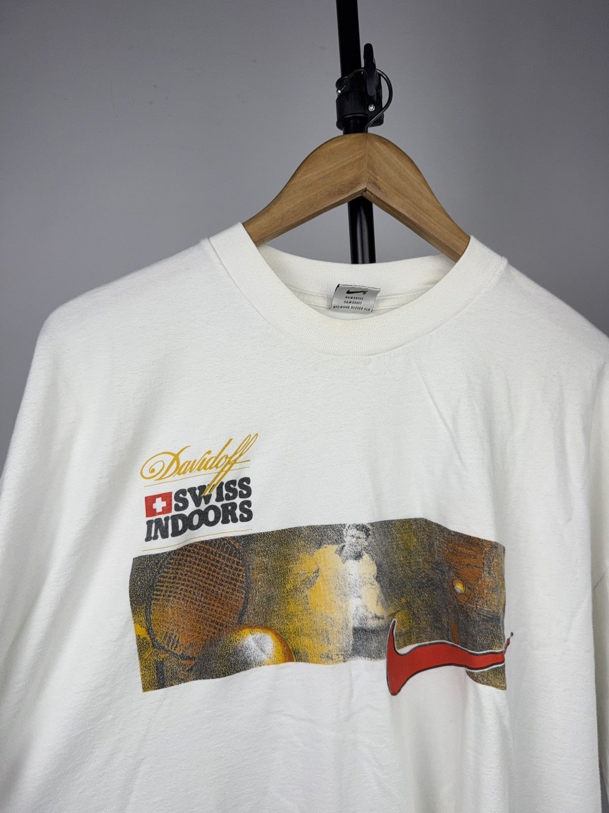 Nike Vintage Nike Swiss Indoors Basel Davidoff Tennis T-Shirt Size US XXL / EU 58 / 5 - 9 Thumbnail