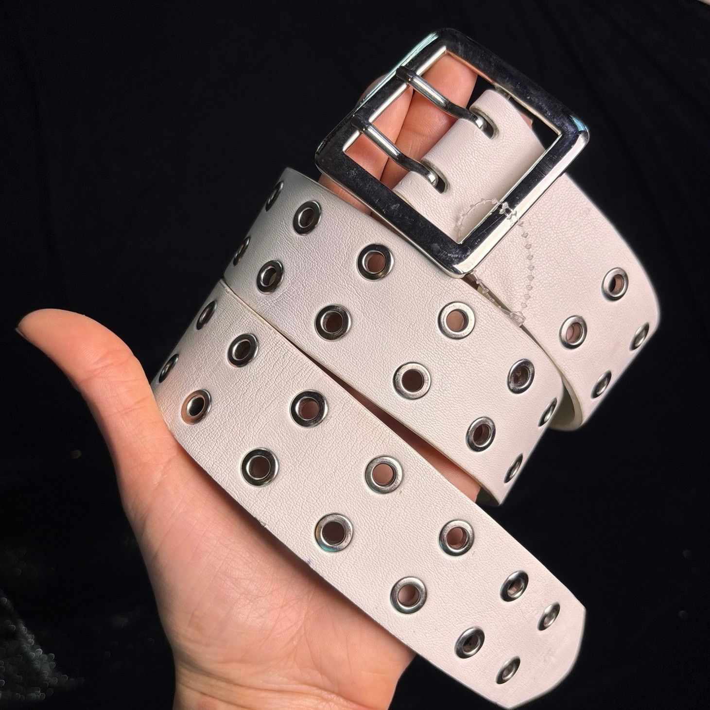 Other White Y2K Double Grommet Belt Size ONE SIZE - 1 Thumbnail